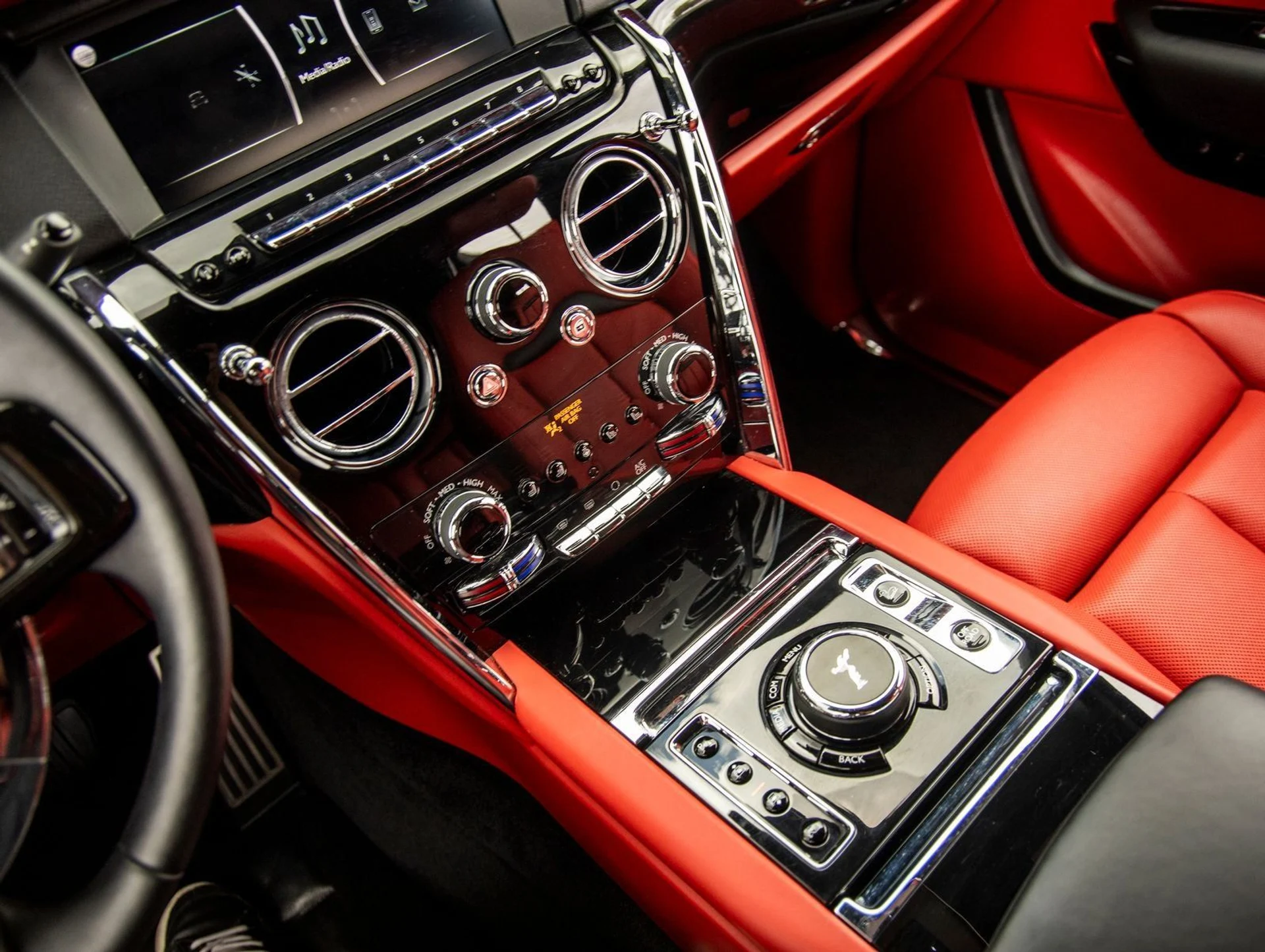 mph032_2632902189_33_f44529b65c