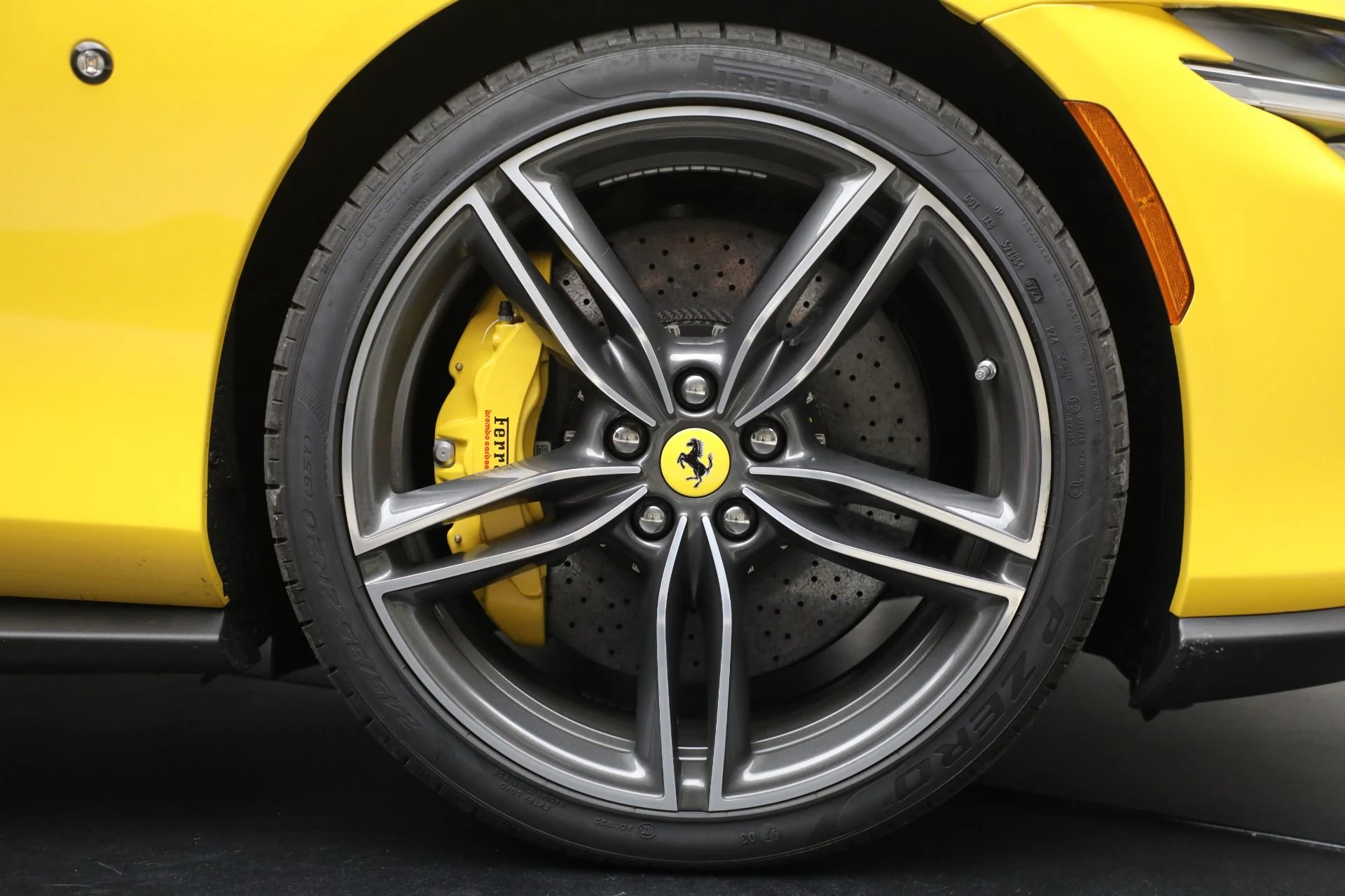 mph032_263524245_Used_2025_Ferrari_Roma_Spider_1758310814_8e791d1953