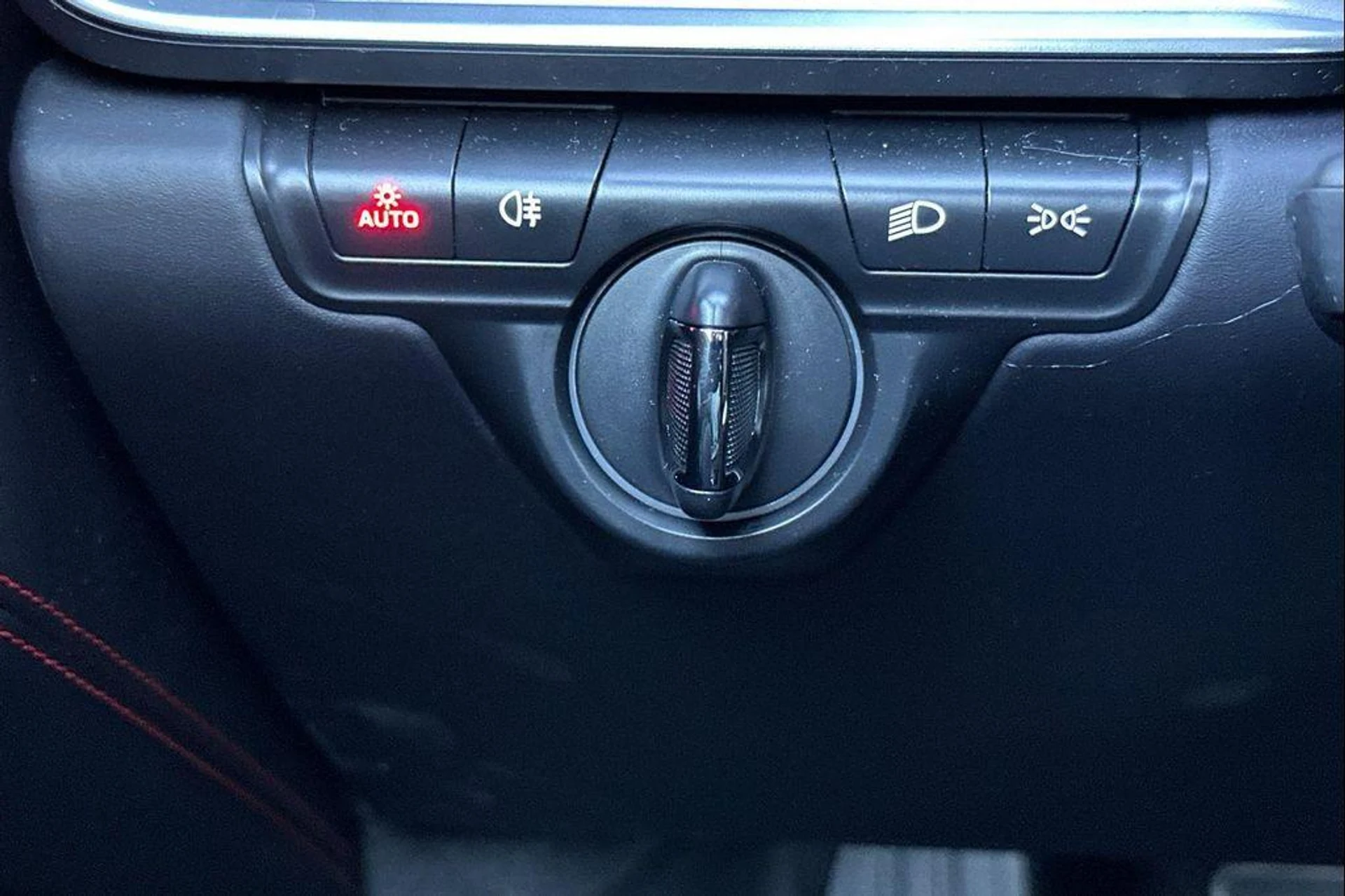 mph032_2637784273_j_E_Igc_Ai3b_N0q_S_Ql_Fpx41q0b8_L_Tw_60253fd75d