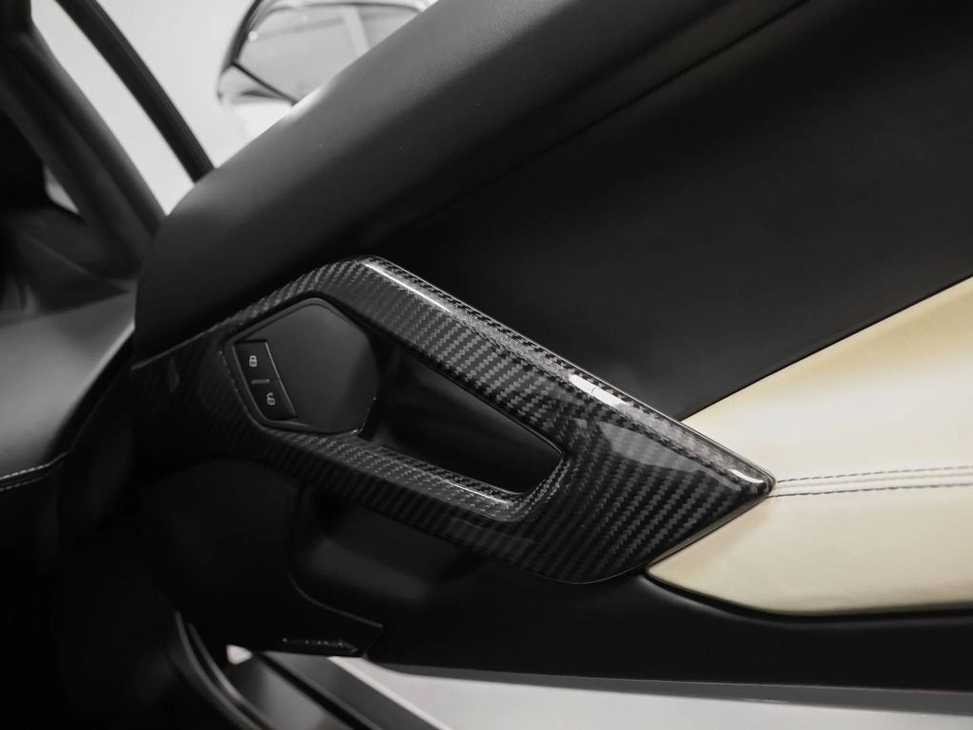 mph032_2645363824_33_63fb47a201