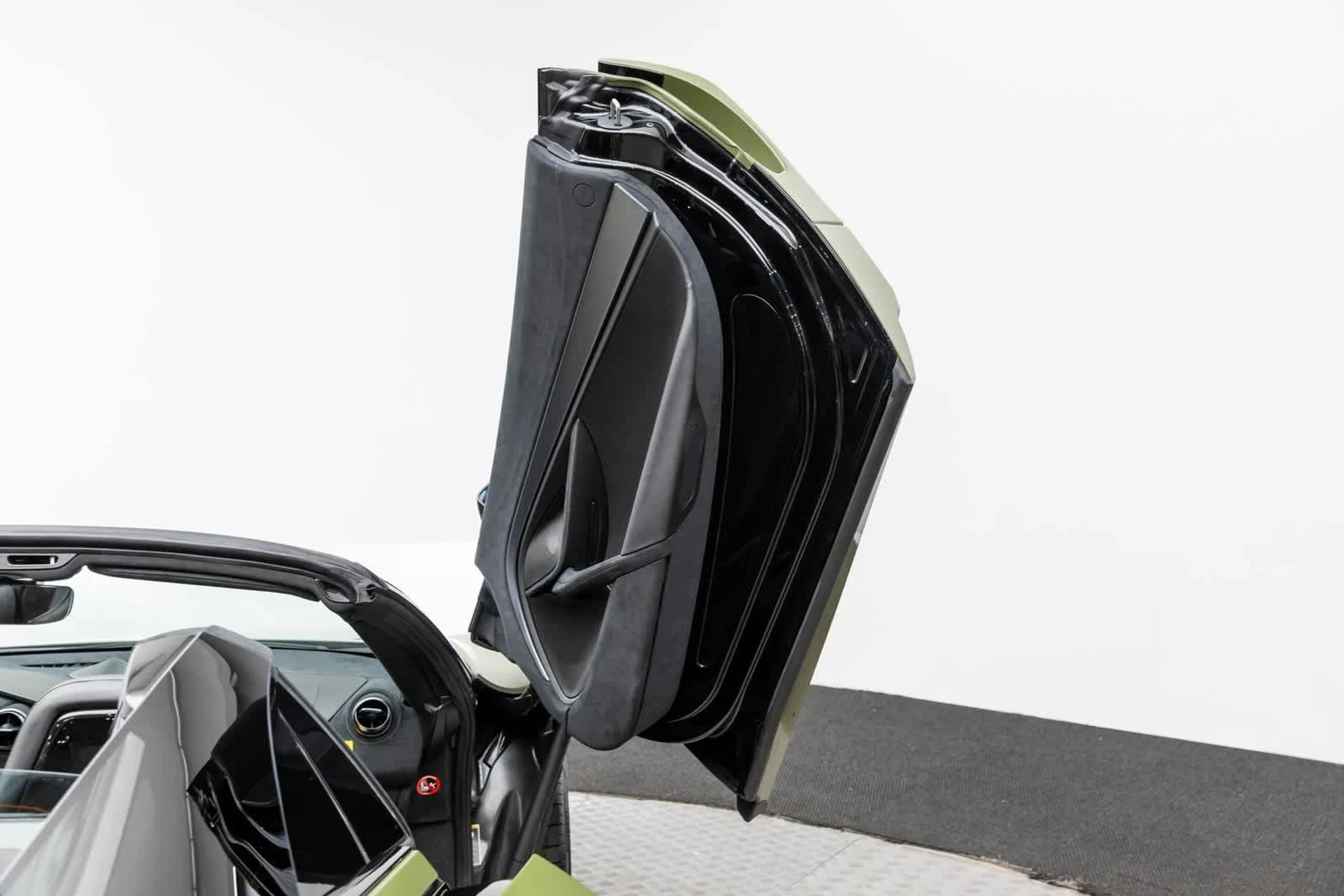 mph032_2650057989_33_e55c3df86f