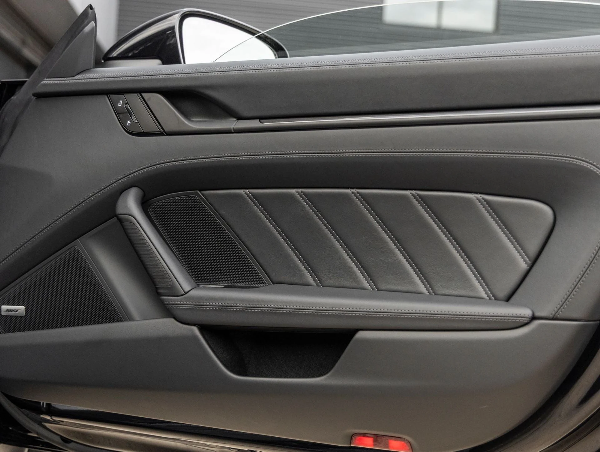 mph032_2653892166_33_55510043b4