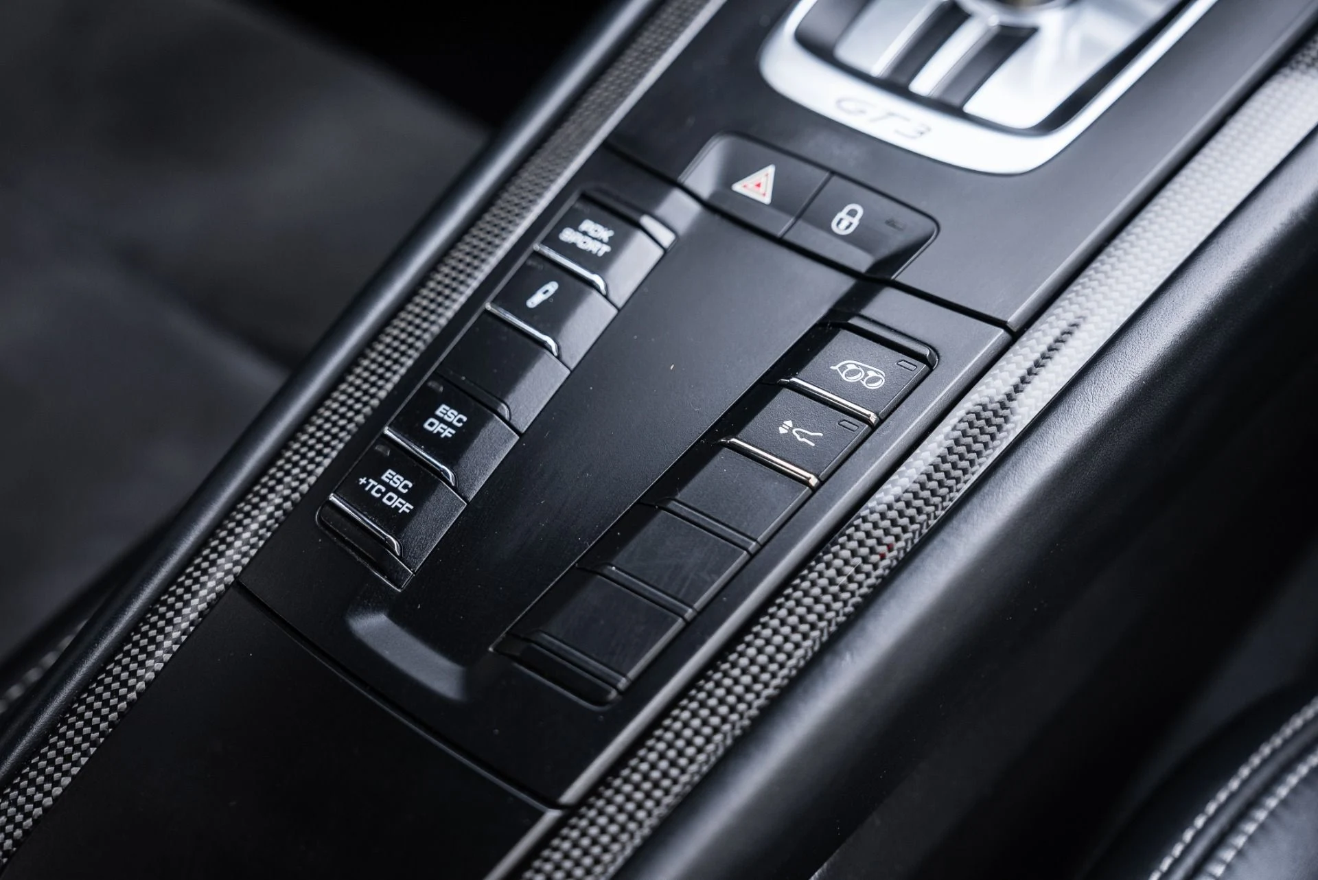 mph032_2656461595_Used_2014_Porsche_911_GT_3_1767824099_3e53243d9e