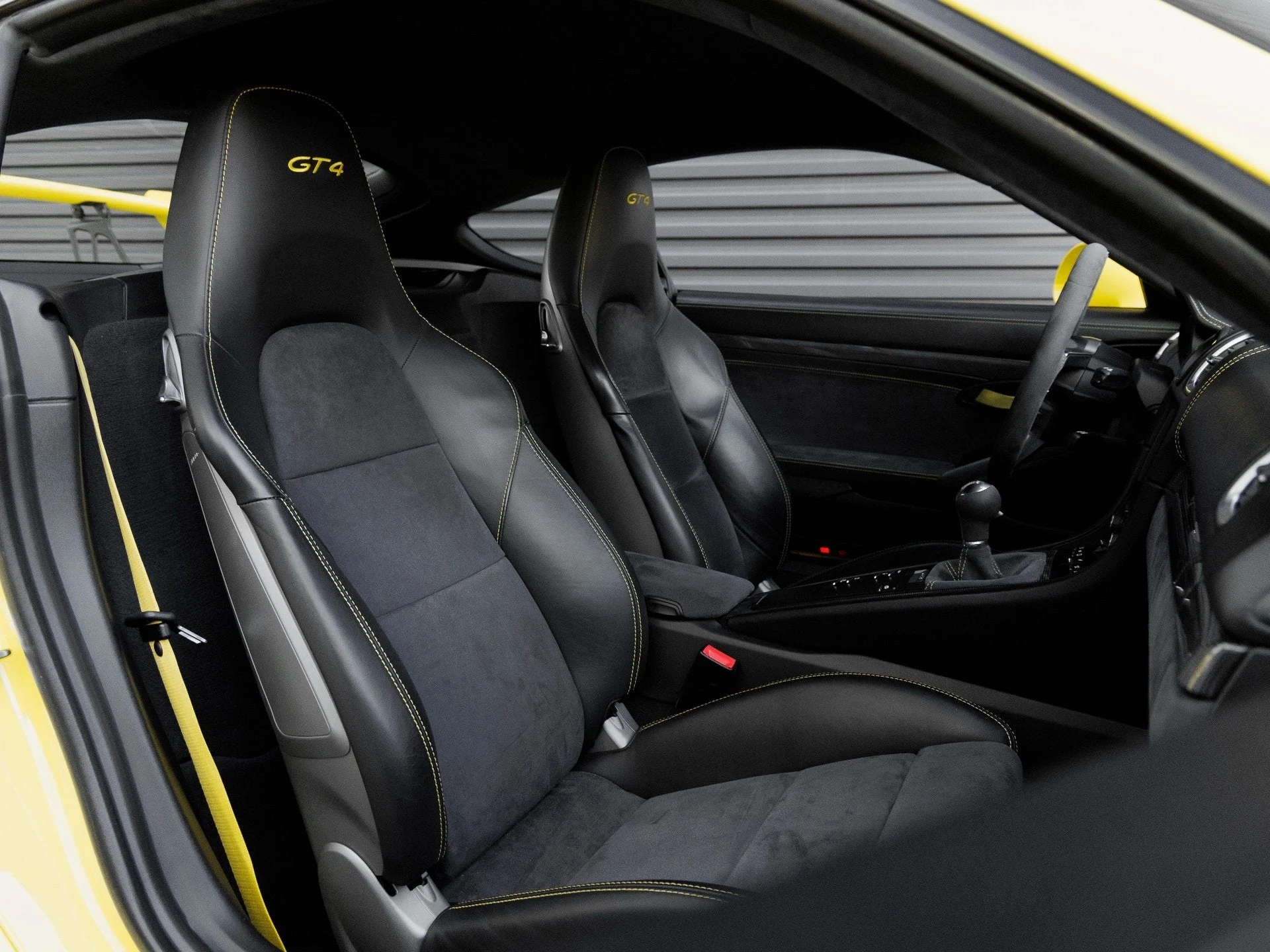 mph032_2656547360_33_18a0e02e2c