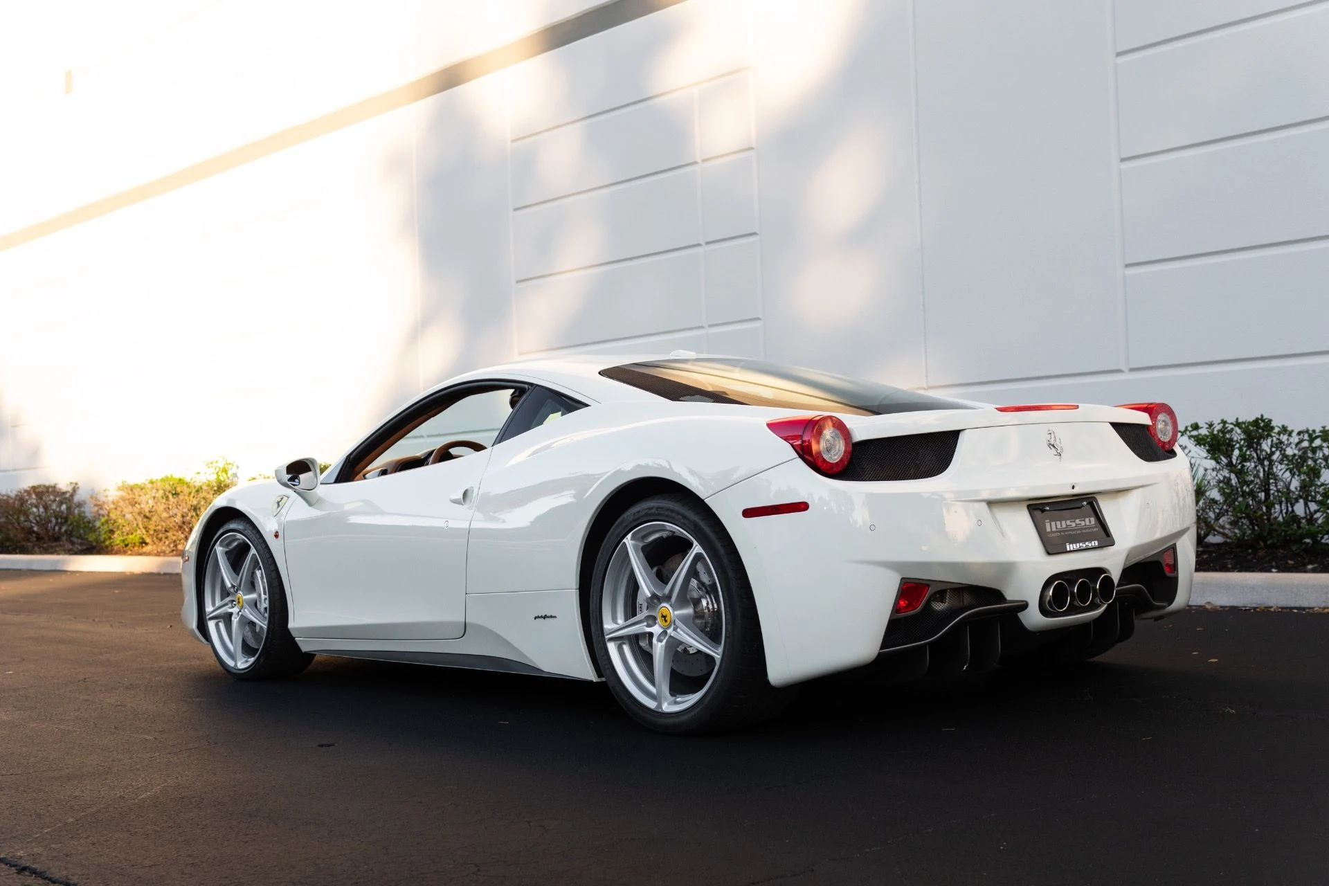 mph032_2676849030_Used_2011_Ferrari_458_Italia_1767072151_da1a8d1625