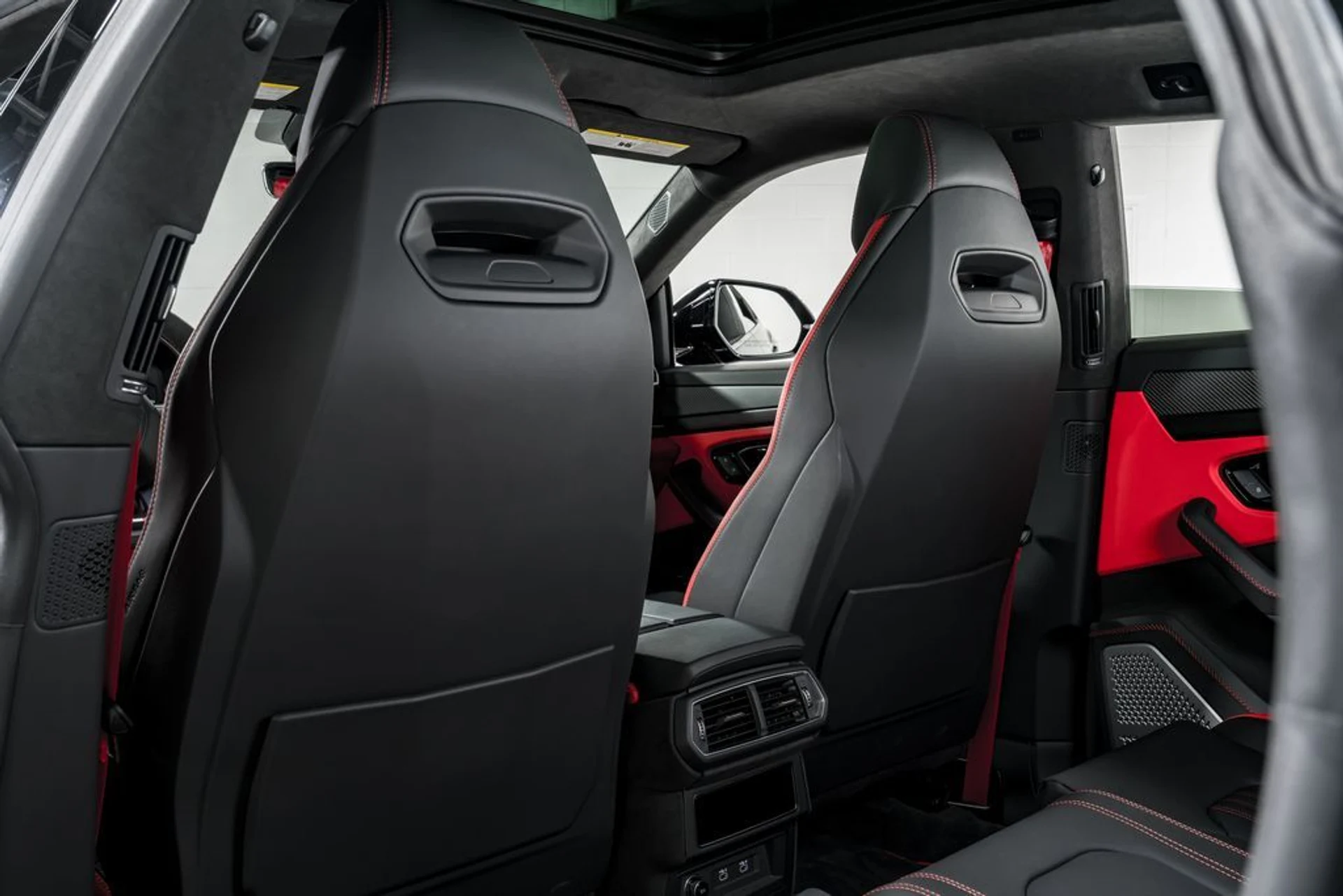 mph032_2679703674_301649b5a04587fd5d7c3c20c00dccc0x_5f3c56b9c2