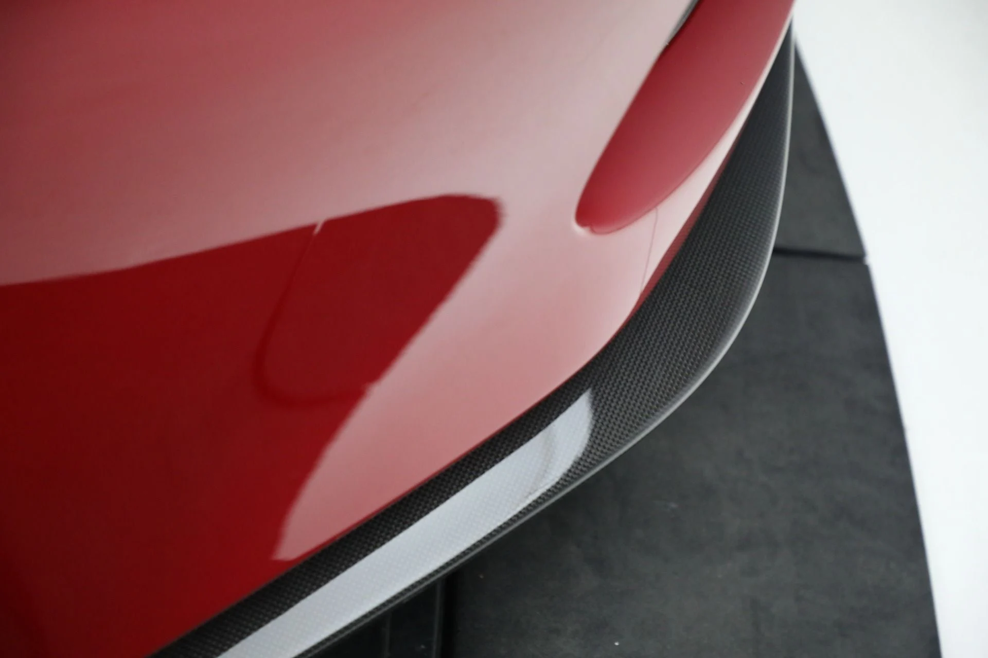 mph032_2684894153_Used_2021_Ferrari_F8_Spider_1756564413_988d990170