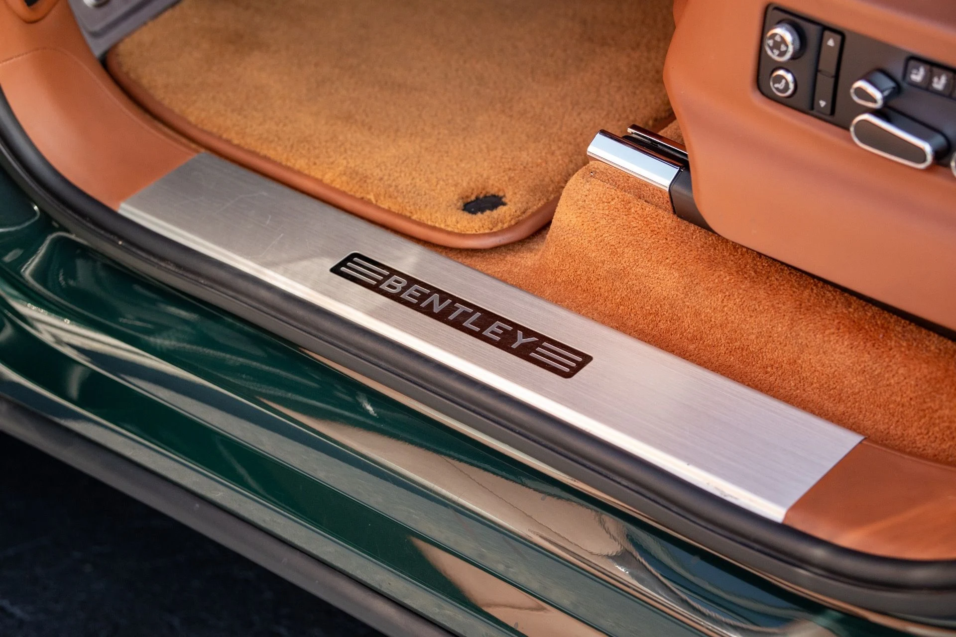 mph032_269781395_Used_2017_Bentley_Bentayga_W12_First_Edition_1762986986_92804794b2