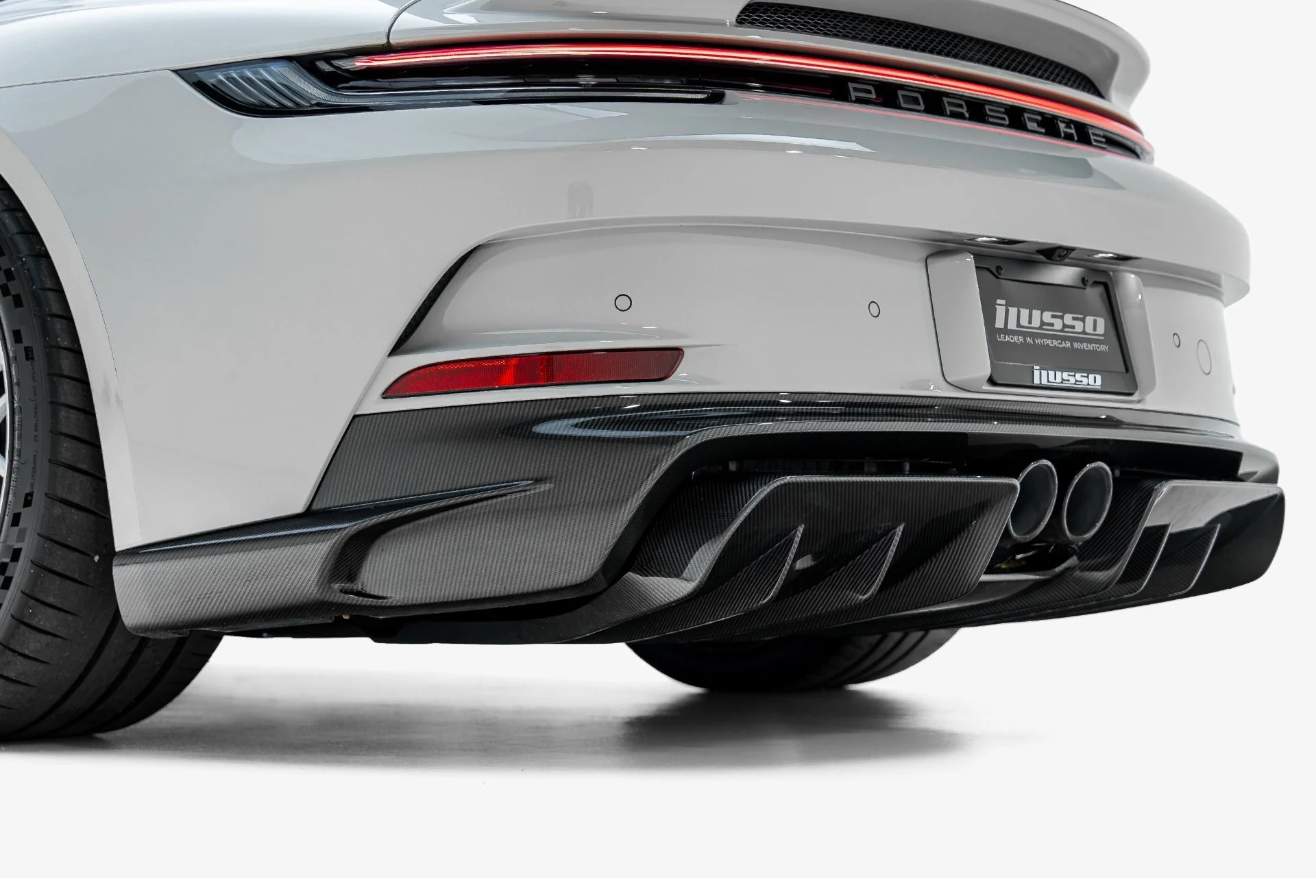 mph032_2728237219_Used_2022_Porsche_911_GT_3_1790720824_995a50cbb9
