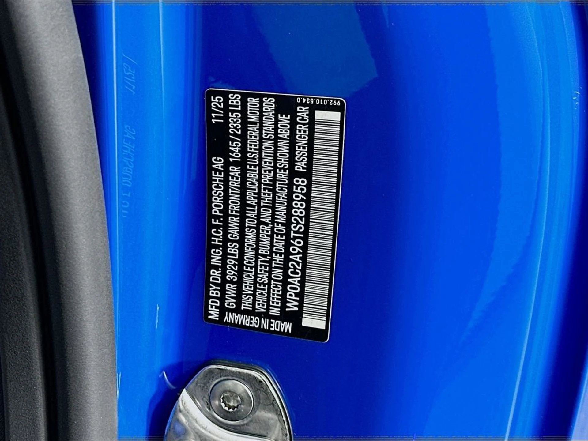 mph032_2735237794_da3bee7d30bc3272e37488c7fbd065acx_6842914817