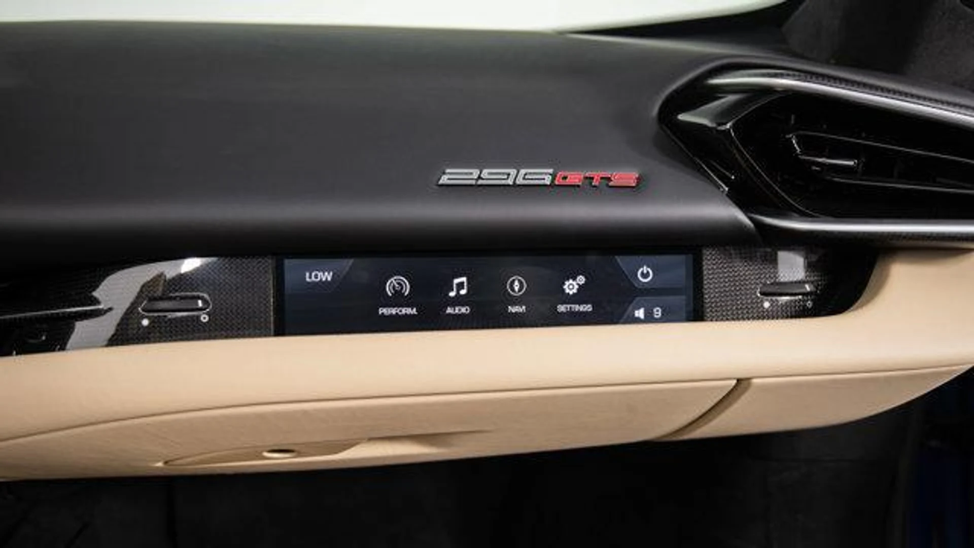 mph032_2743351989_x_Ug9e_Rsz41mm_D_Di_c2_Z9wk98oho_719cff388b