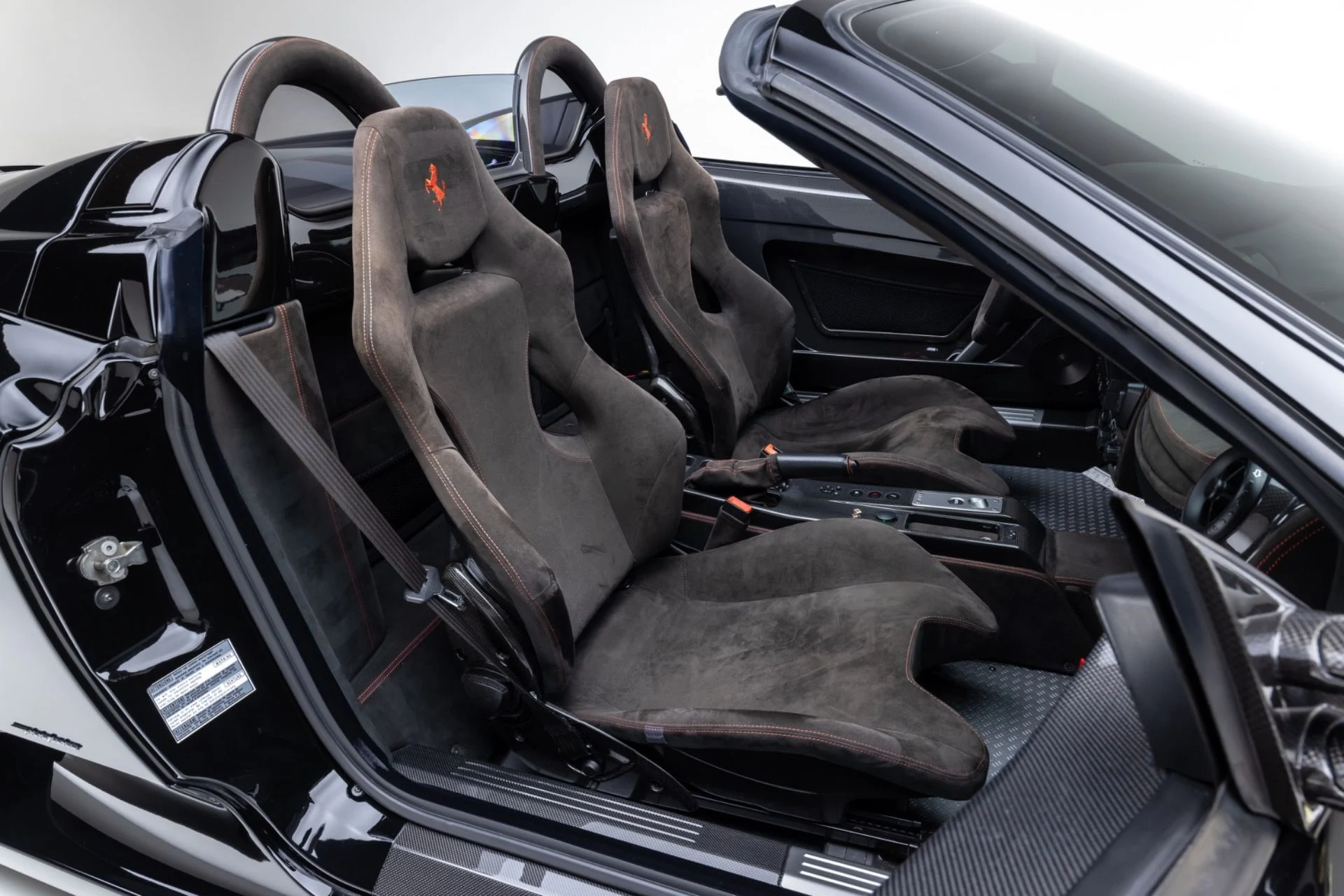 mph032_2744632395_13488_p33_l_b238e5bc0e