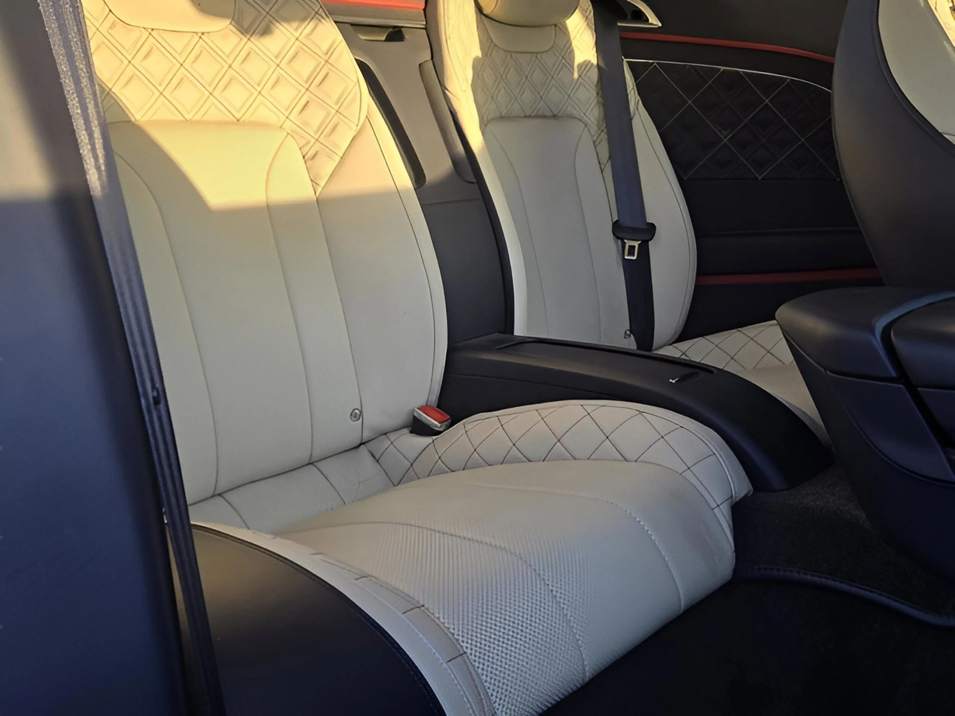 mph032_2773220600_ed9c7f1234355b5cbd759bc87db67c8cx_b009803b61