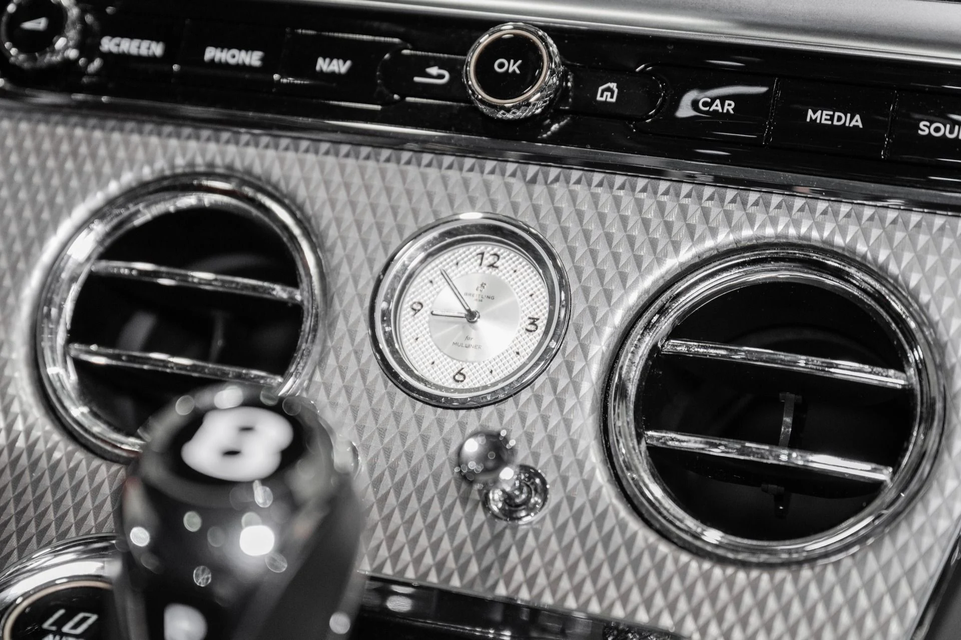 mph032_2791078112_Used_2022_Bentley_Continental_GT_V8_1786203878_a24124e498