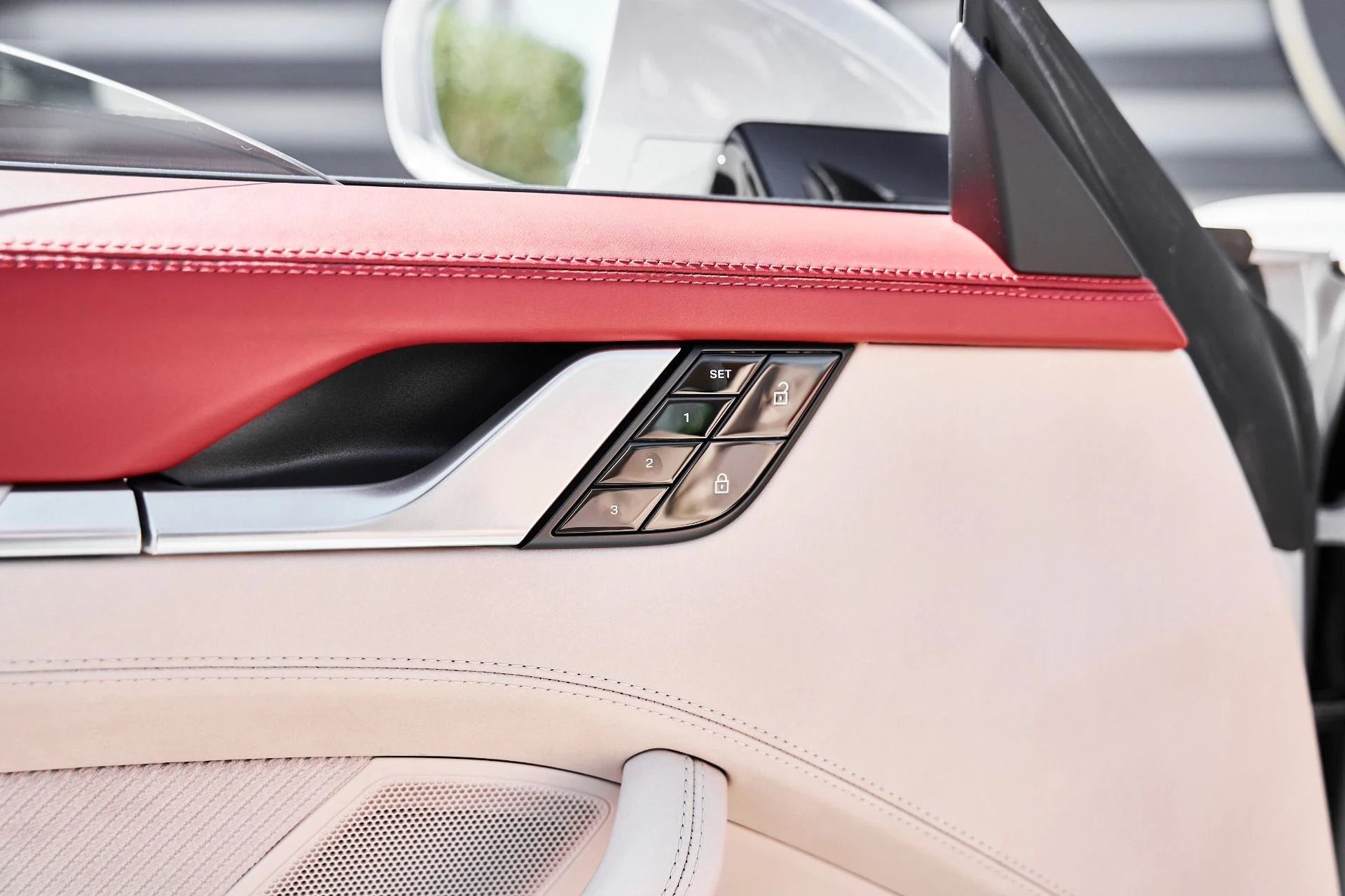 mph032_2797783073_Used_2021_Porsche_911_Targa_4_S_1774544053_fd711b5077