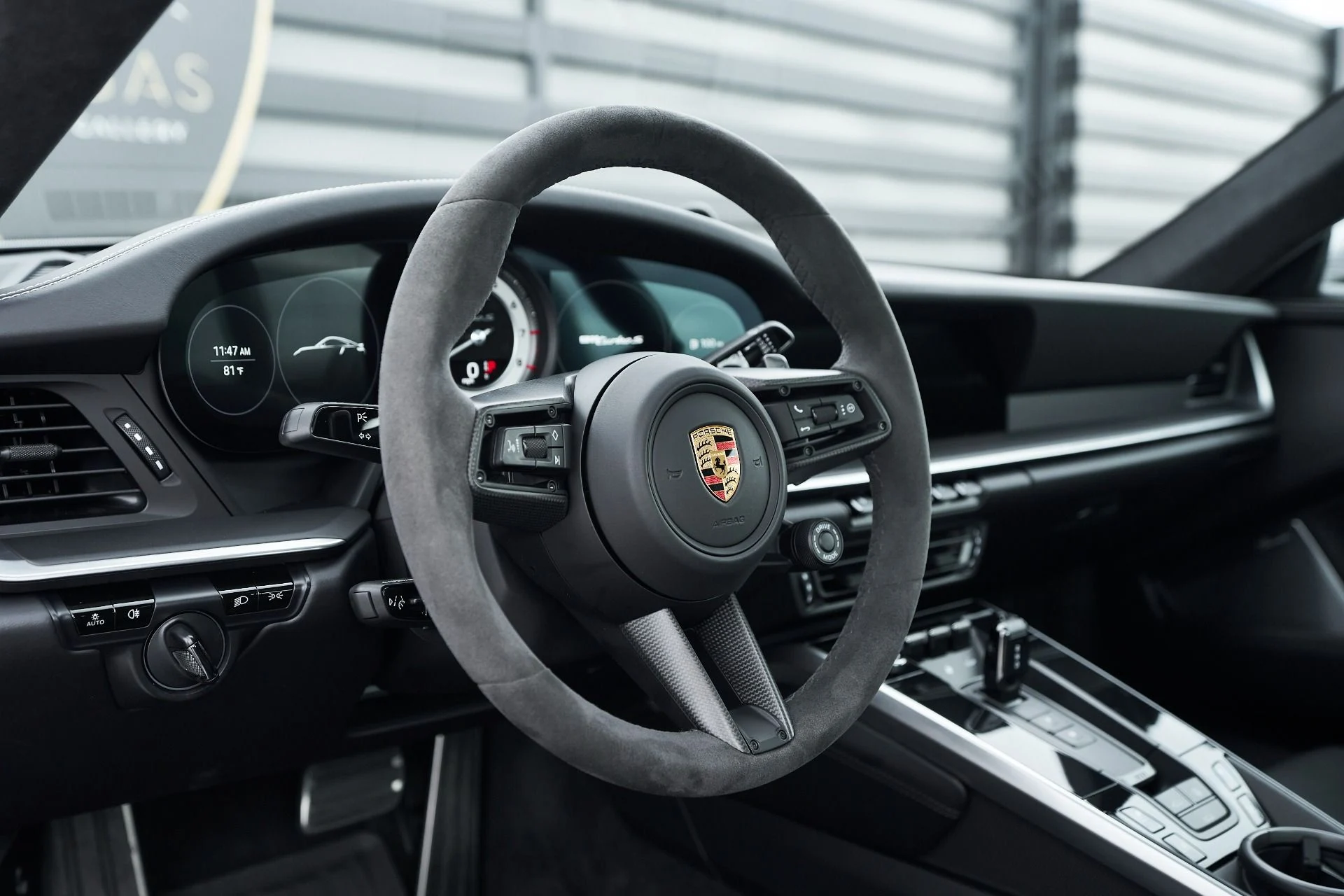 mph032_2800628724_Used_2021_Porsche_911_Turbo_S_1760042763_7937e104f2