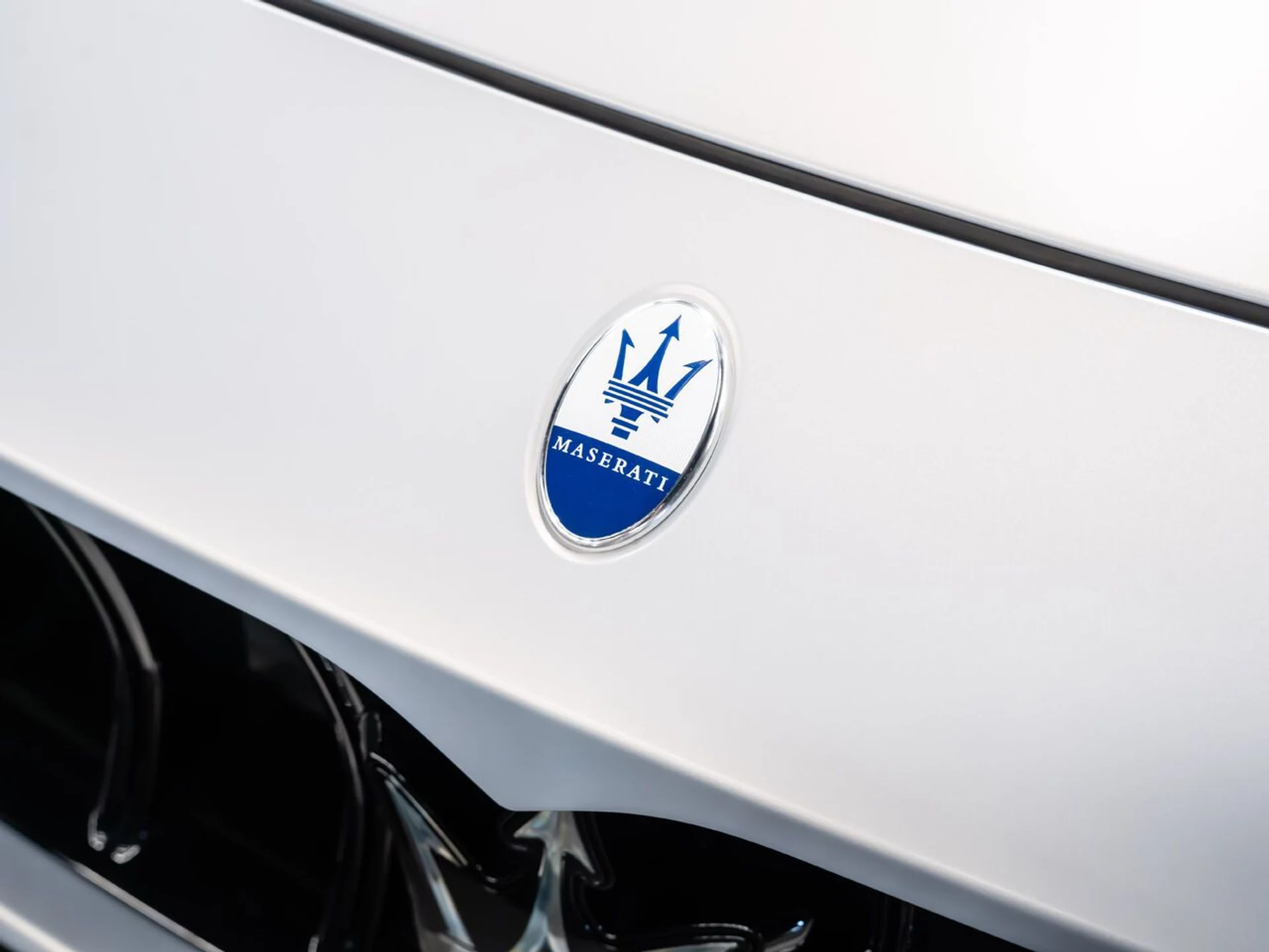 mph032_2804716043_maserati_grecale_2024_905141286e
