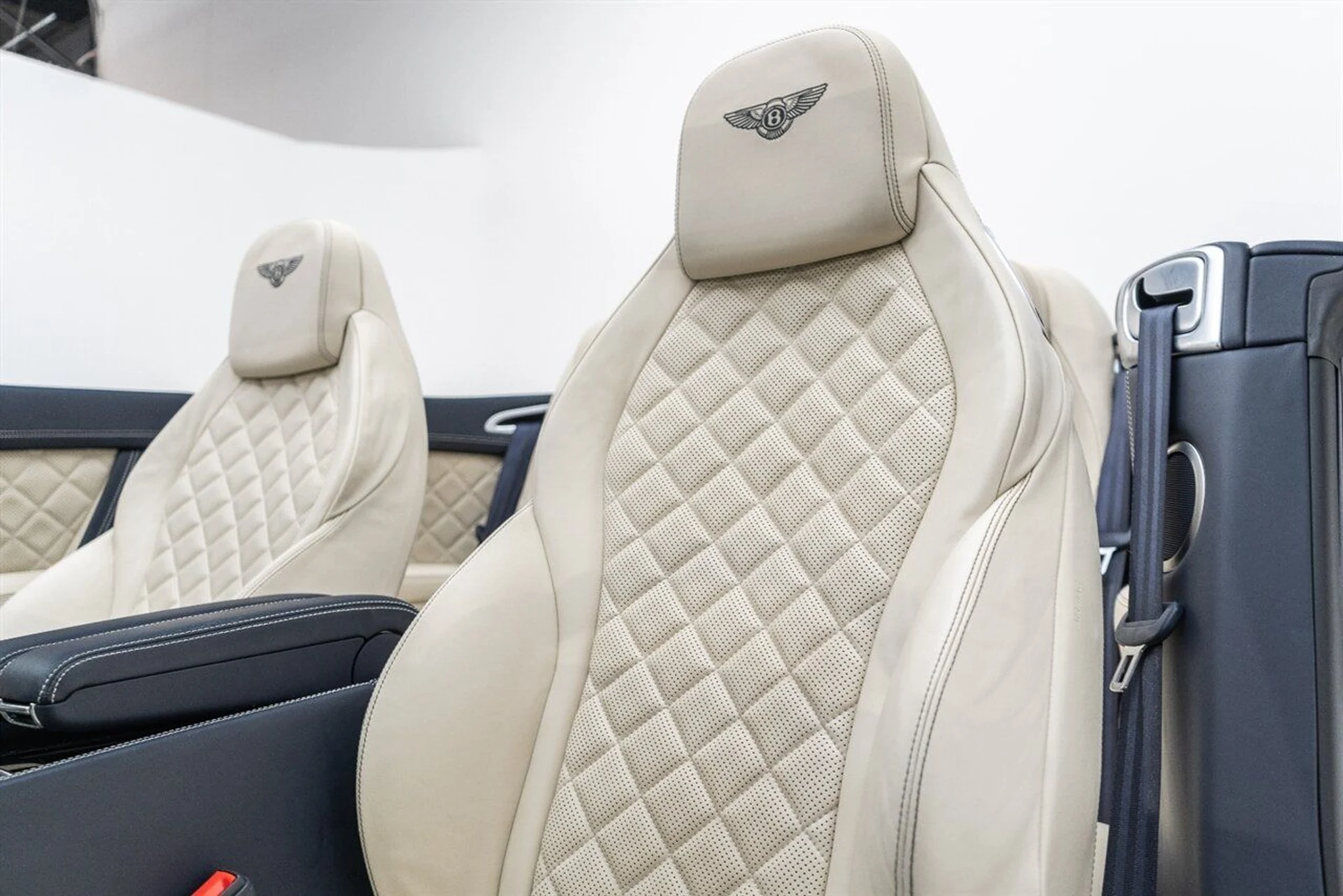 mph032_2805609335_3828b4ca67_1280_77025a49b4