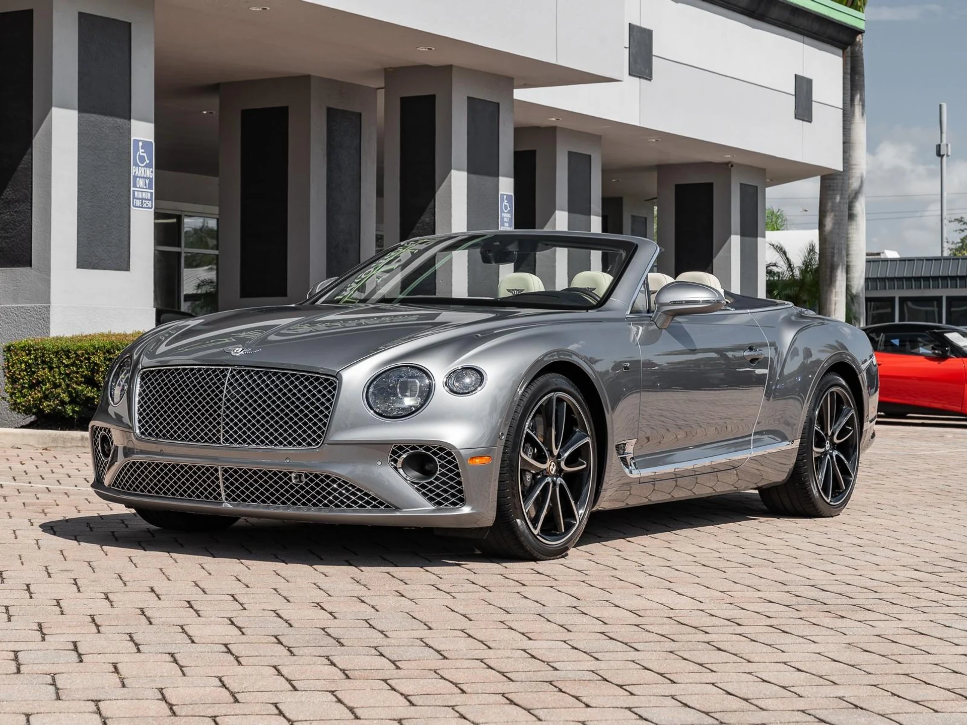 mph032_2806262340_Used_2020_Bentley_Continental_GTC_GT_1756498129_e09f1ad46c