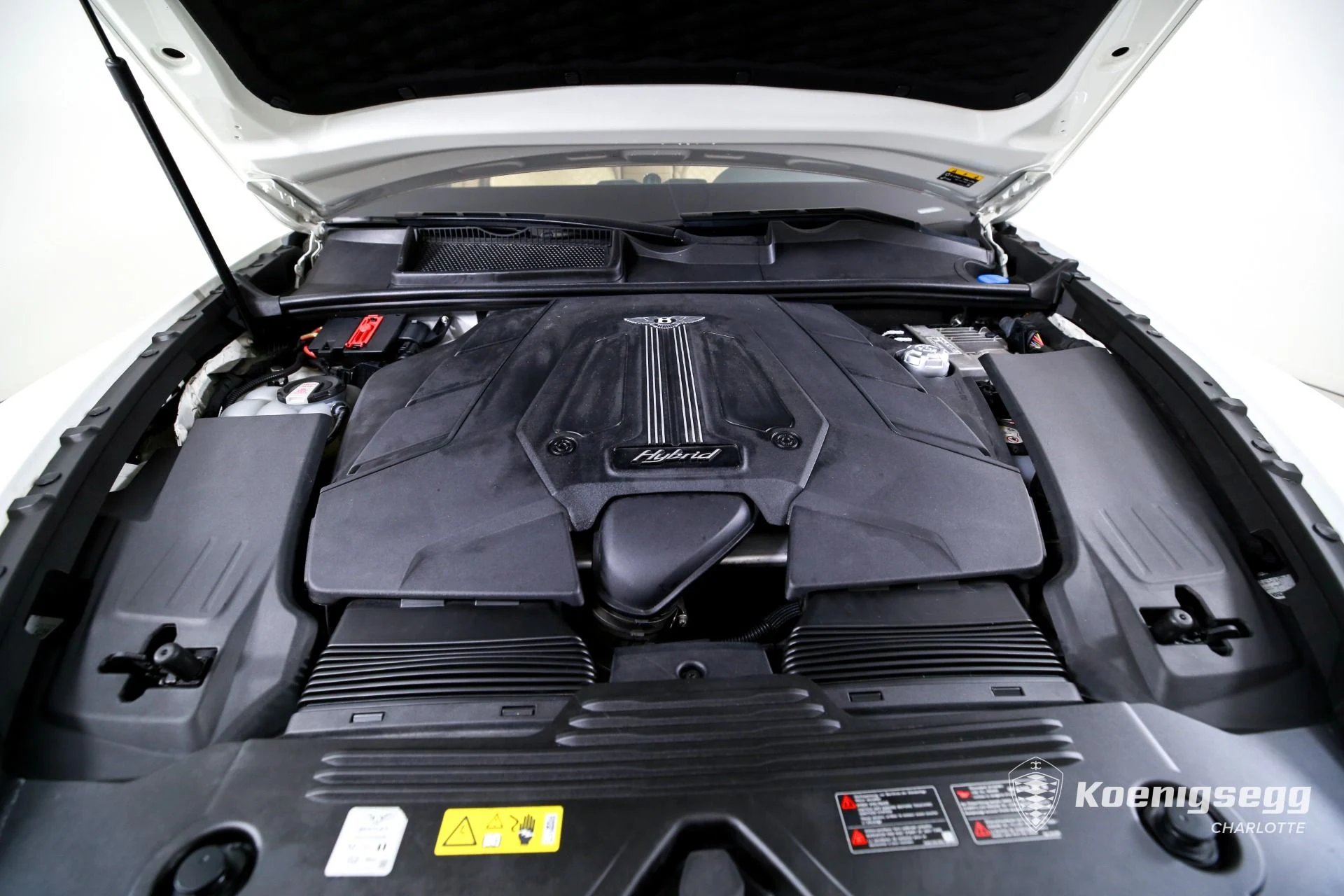 mph032_2810400473_Used_2021_Bentley_Bentayga_Hybrid_1782838696_09b44306c1