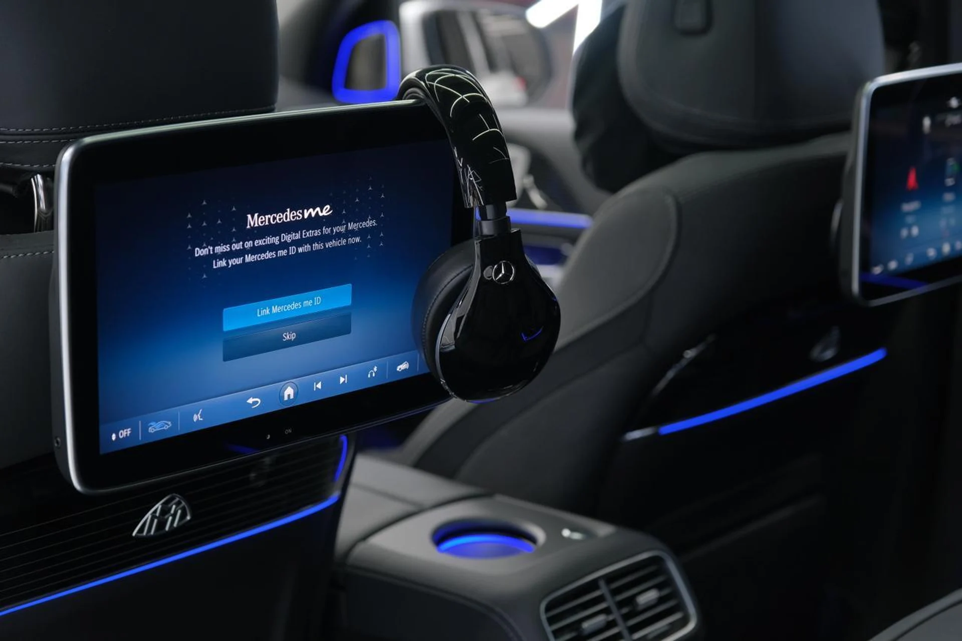 mph032_2810593987_d781e8020d13fcaa767f0e8f5d9a816c_449c843ca2