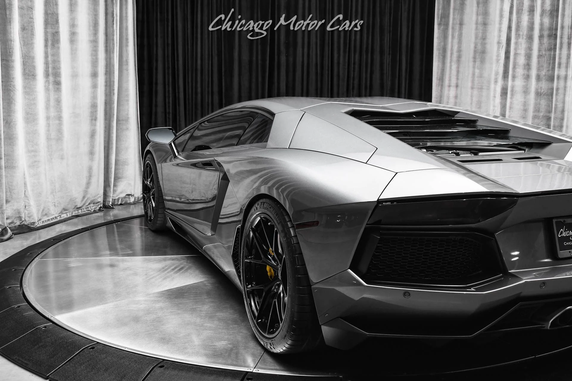 mph032_2811722634_12975_p33_l_8a66d57139