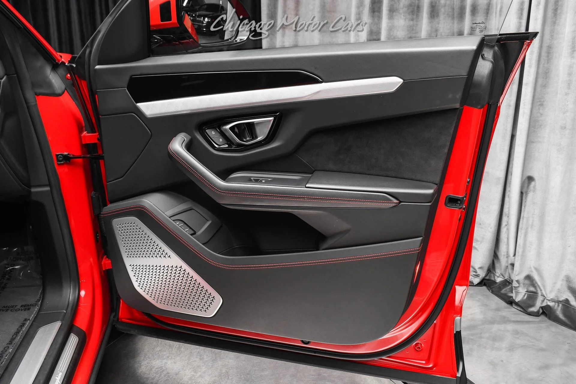 mph032_2813585956_12979_p33_l_acb241f672