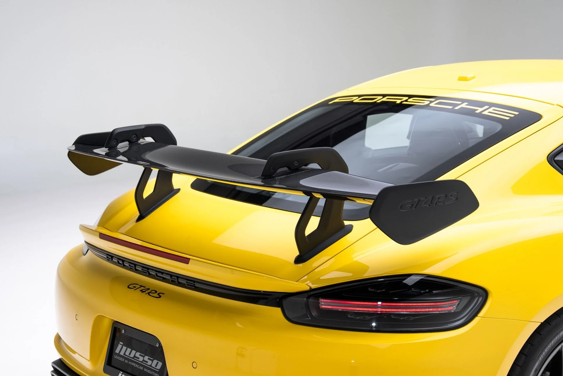 mph032_2815588877_Used_2024_Porsche_718_Cayman_GT_4_RS_1775511445_e2e28d58b2