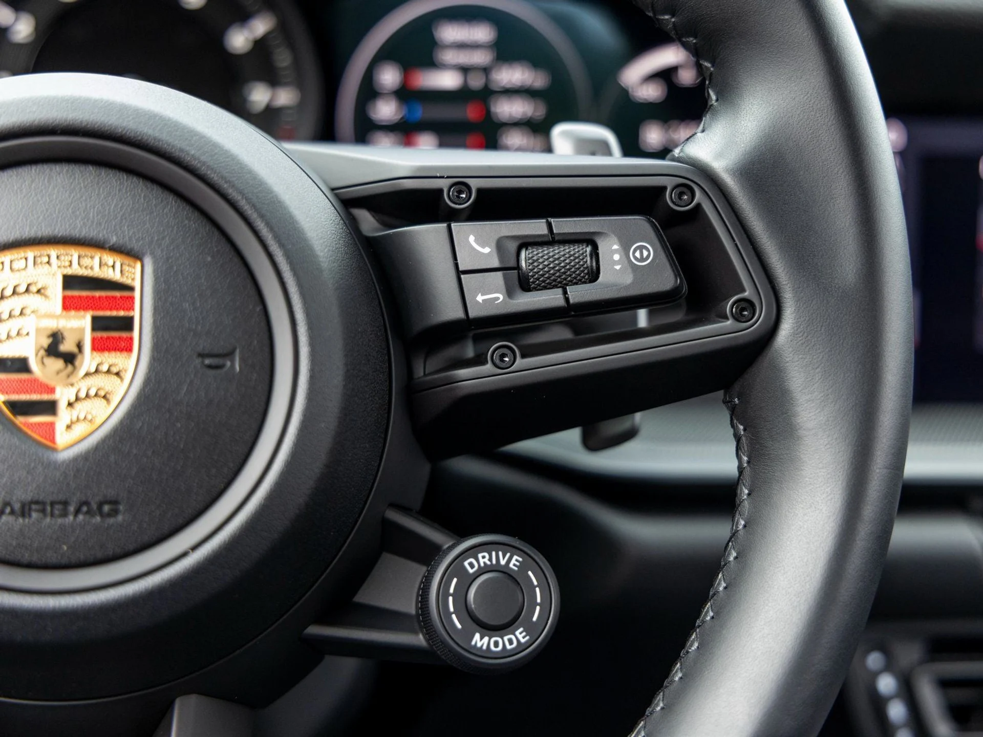 mph032_2815608791_33_eae982c0ea