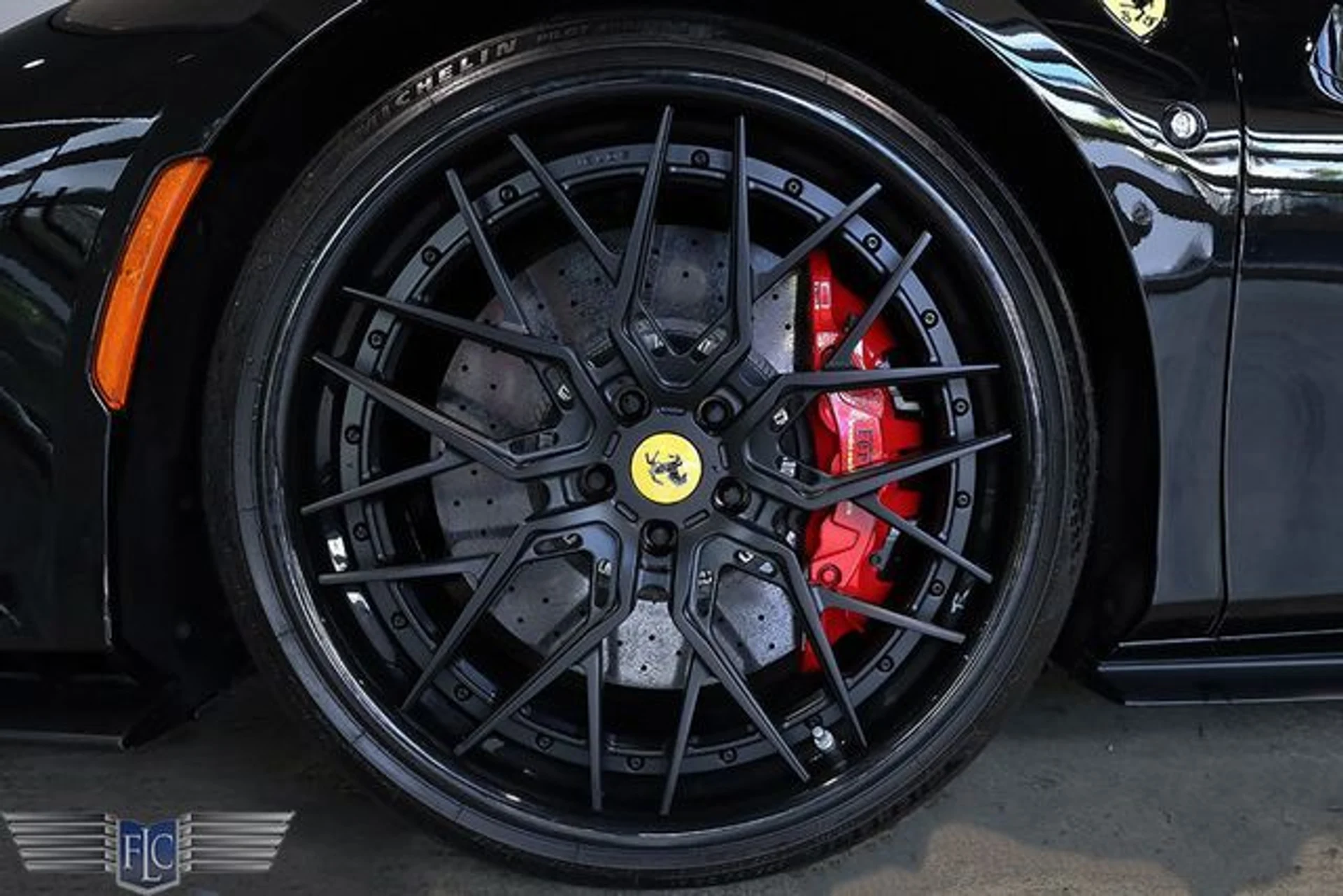 mph032_2831538907_used_2020_ferrari_f8_tributo_coupe_9689_22960423_37_640_9ce3bd1cac