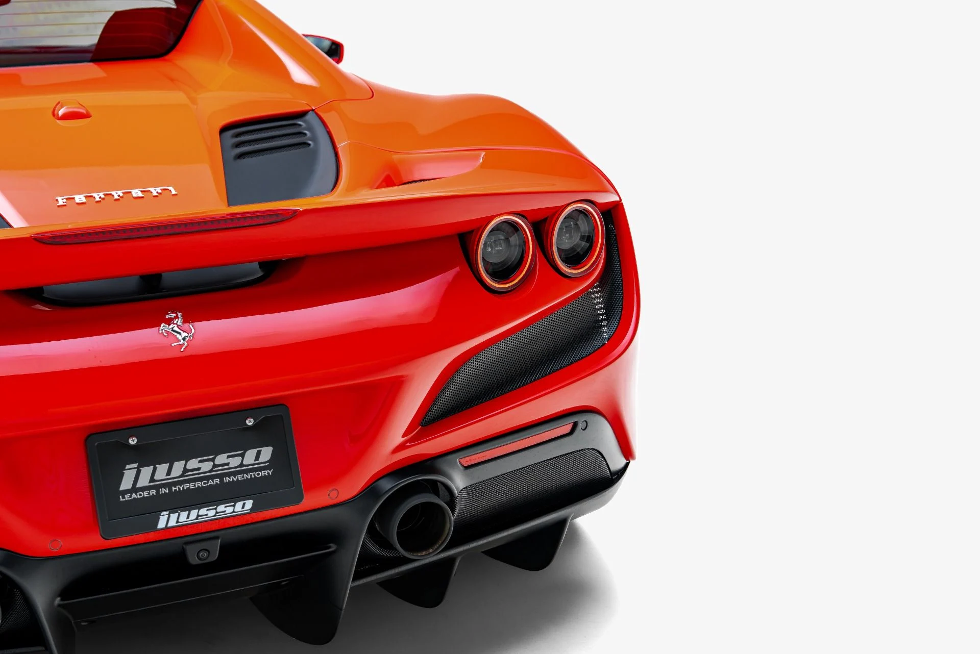 mph032_2849608710_Used_2022_Ferrari_F8_Spider_1788281673_2de502b53b