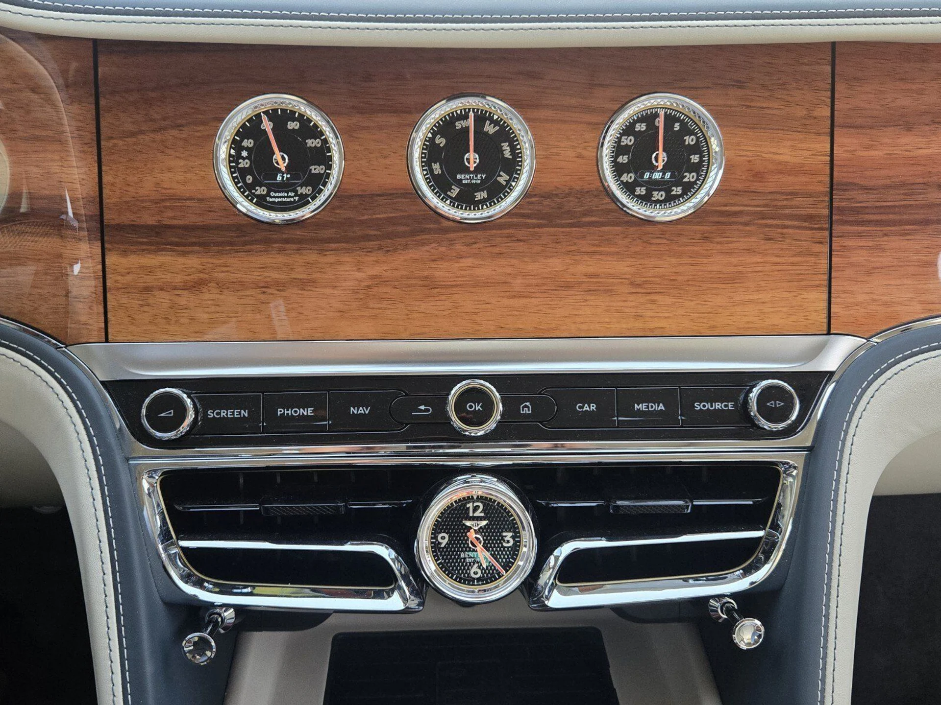 mph032_2857113287_6cb3d51ec319b2b78a9644e5dd721c34x_dc02a6565c