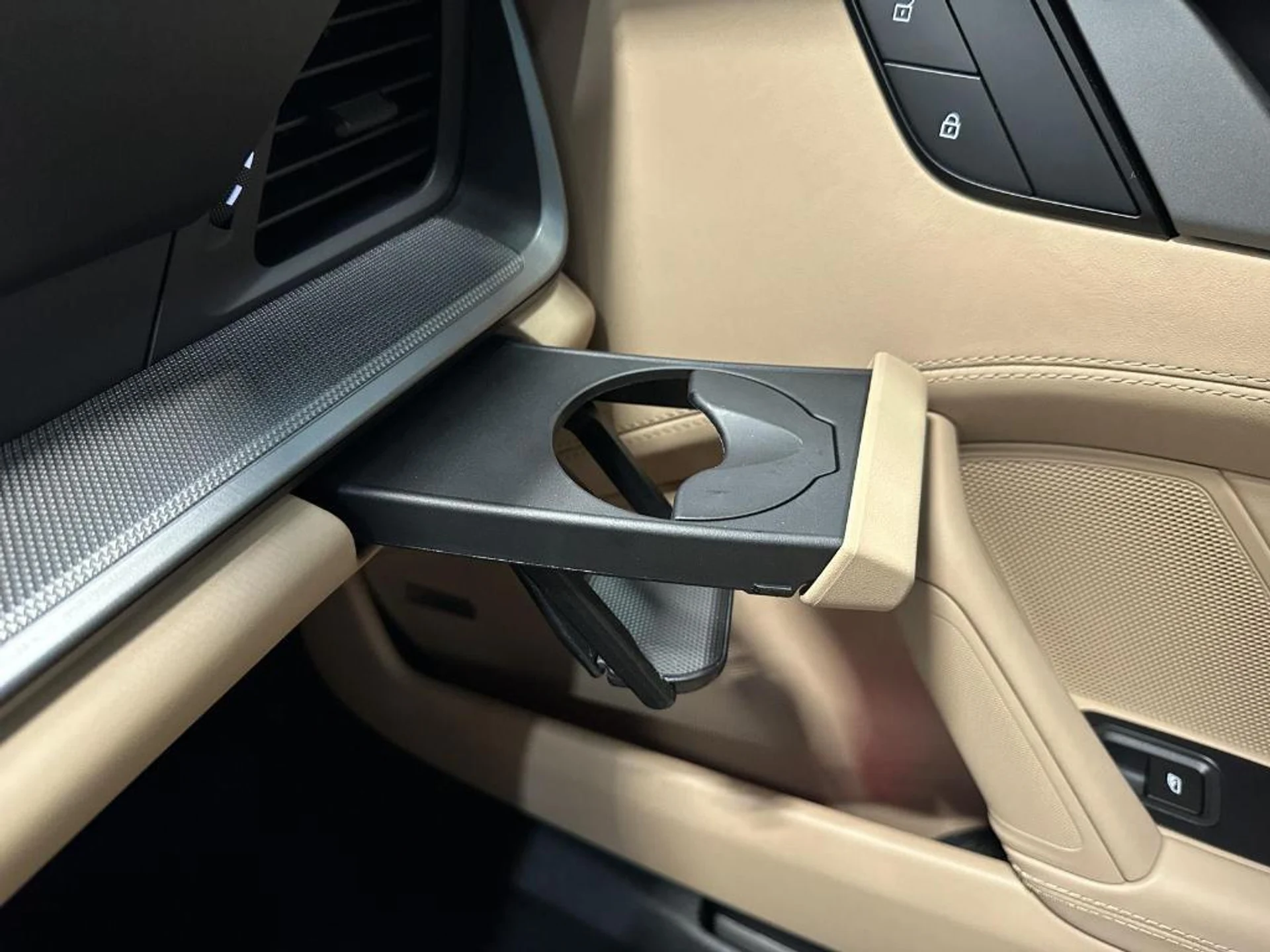 mph032_2873107220_y1_Aacg5ls_X70_QJR_Allc_Pz01_Mn_JI_bf8377f37f