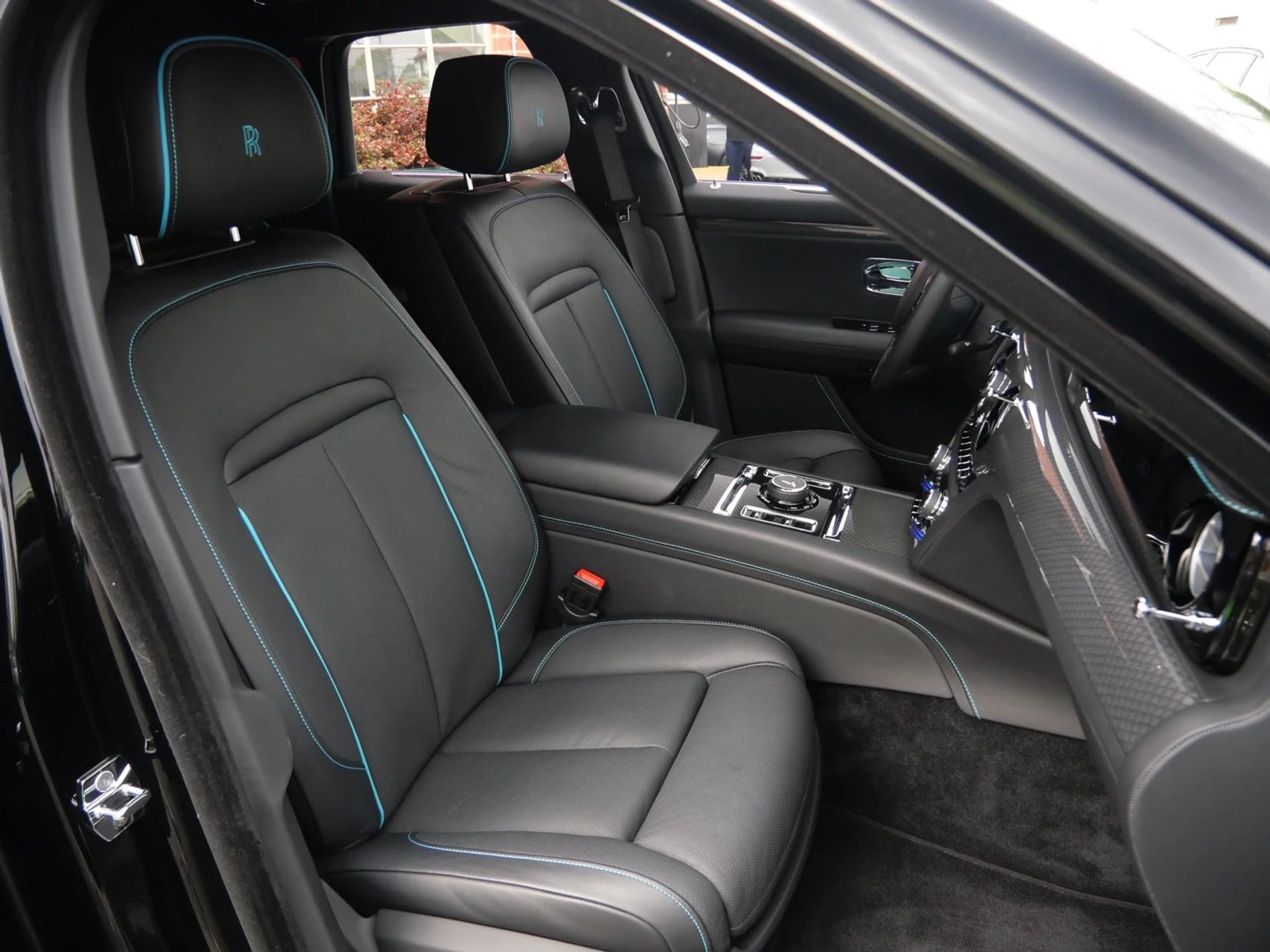 mph032_2876537858_031828e5b2434d41bb9263fa15108d4d_0932e25897