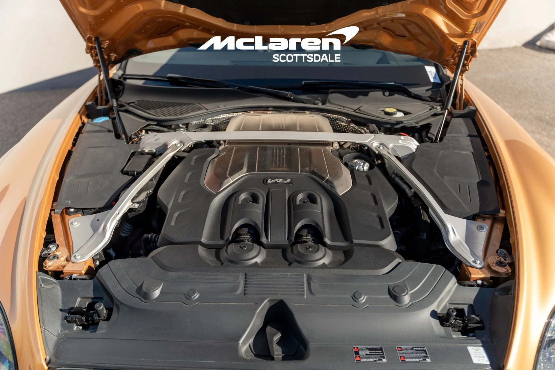 mph032_2881348700_Used_2022_BENTLEY_CONTINENTAL_GT_V8_1762551678_0ced1ca54b