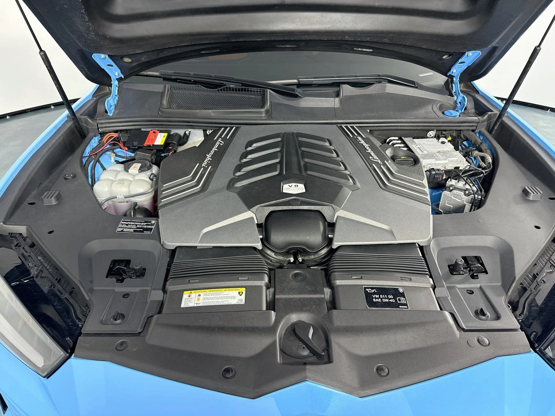 mph032_2882333736_Used_2022_Lamborghini_Urus_1786408610_31e46817b4
