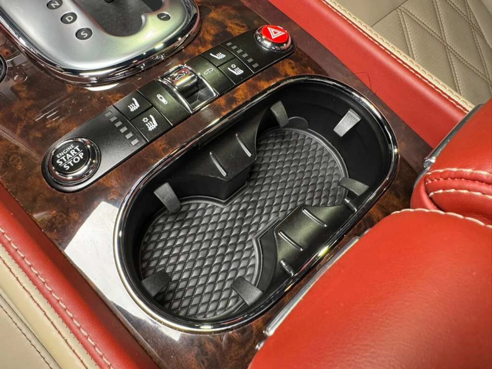 mph032_2884814941_ac24ede887b489cd41251a6a2e142f15_17a25b56be