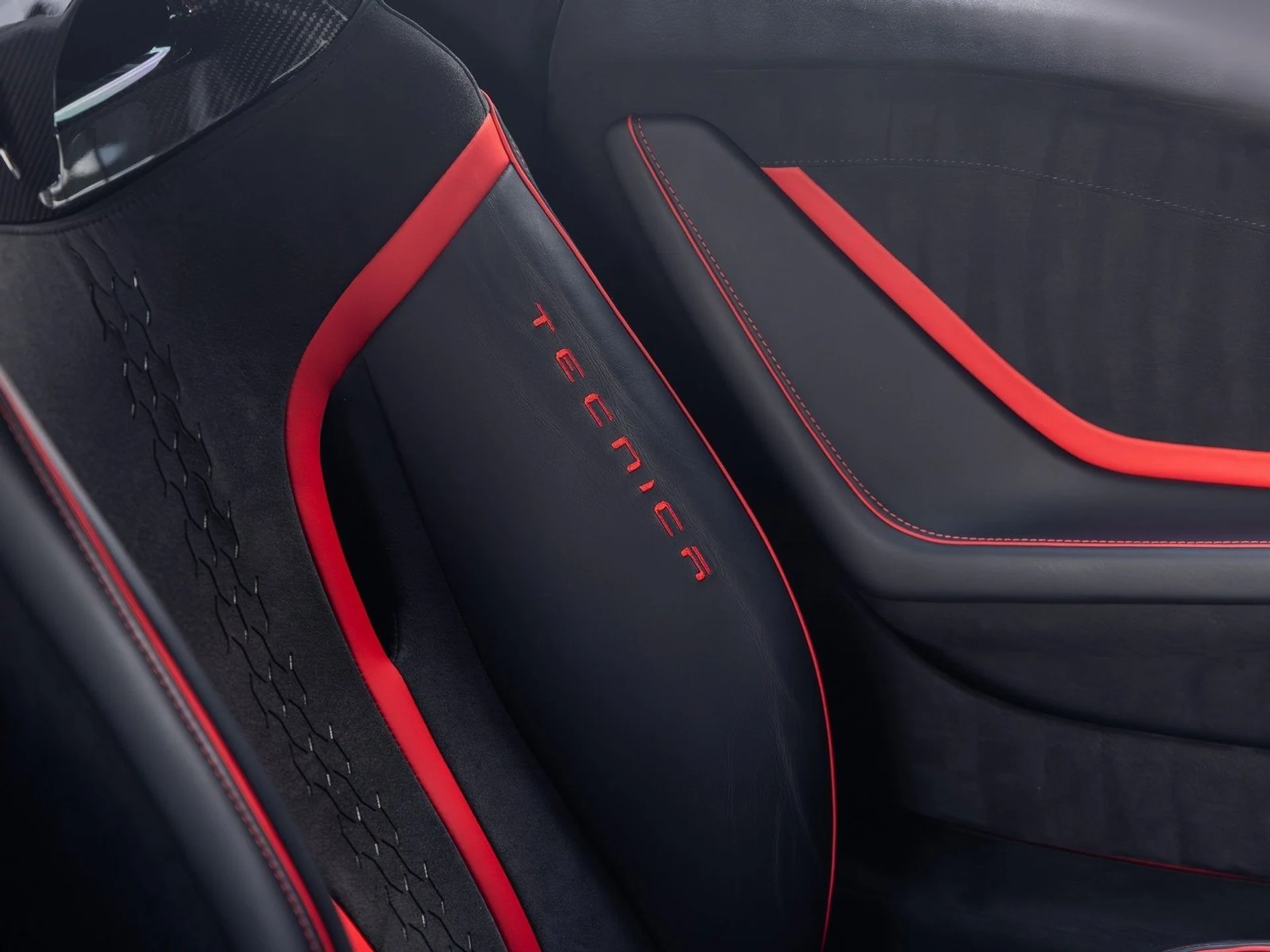 mph032_2886645938_33_0990893c15