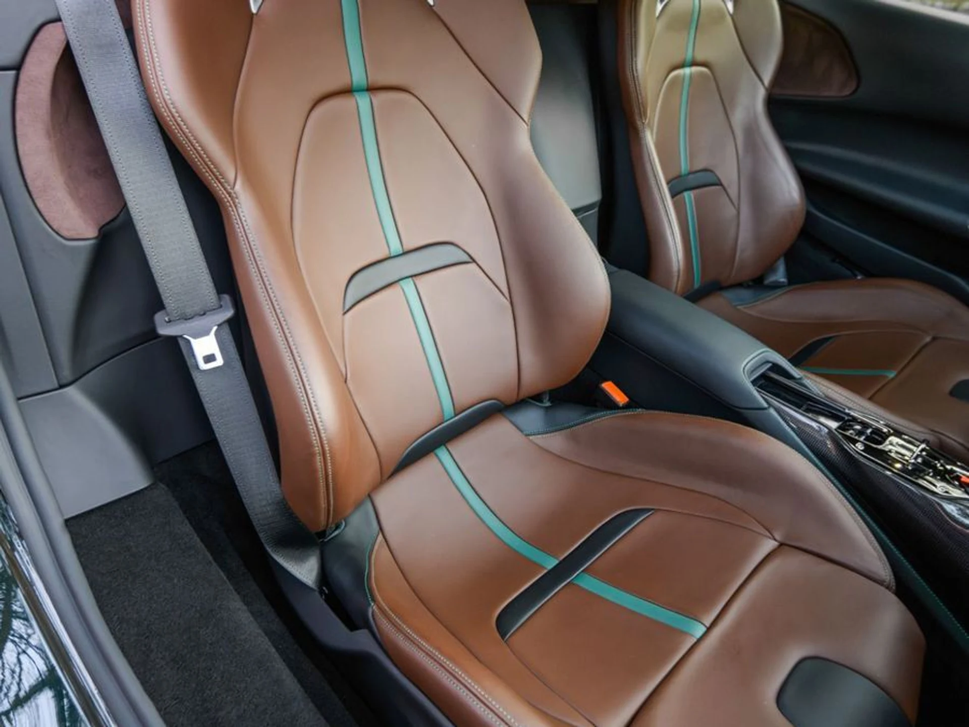 mph032_288866524_dd90c23f_e90d_4aca_b8e6_605d26eeca8d_c58ebdba9f