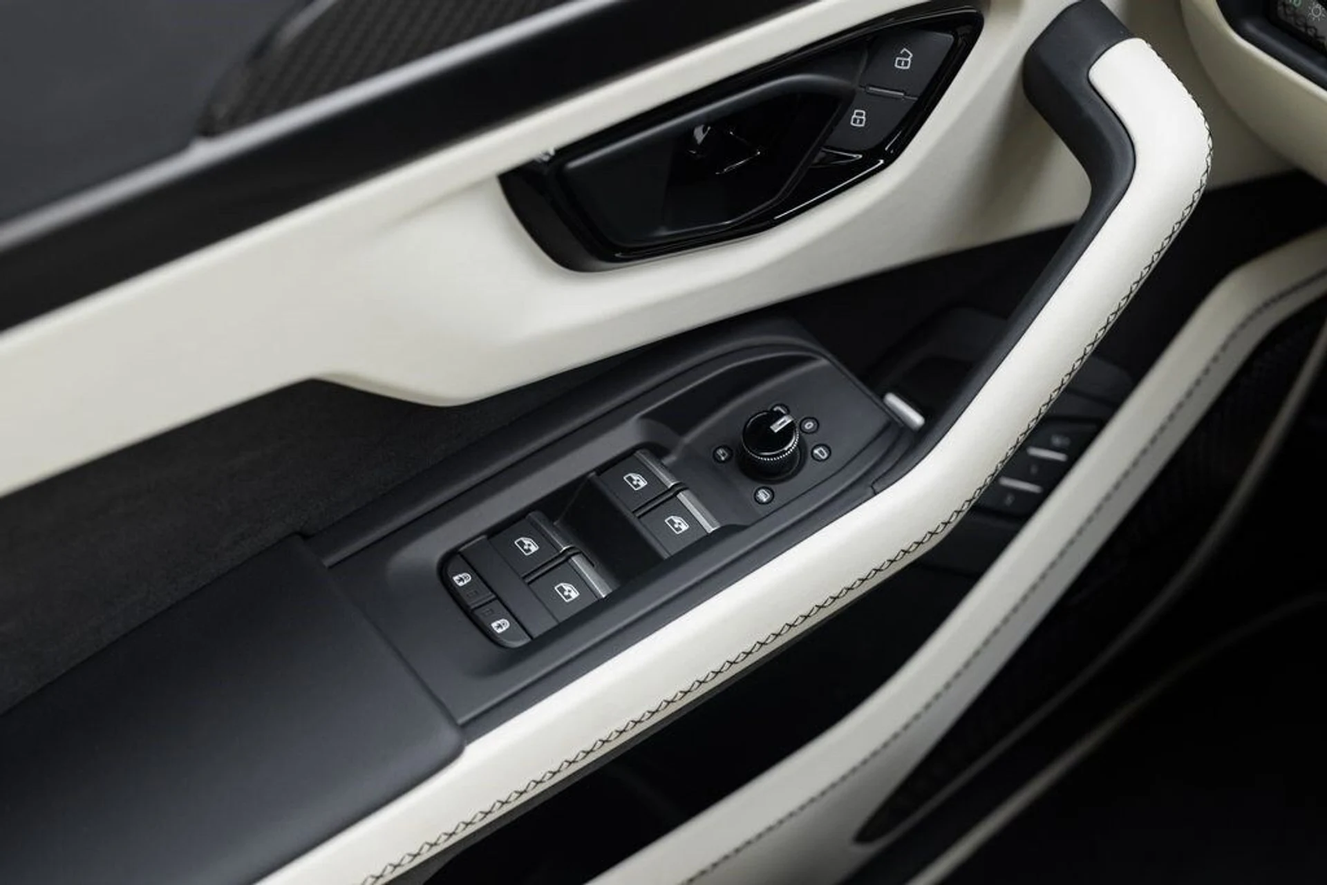 mph032_2894876513_63319a70671a4735ccf9f801ed5c07d3x_33290341da