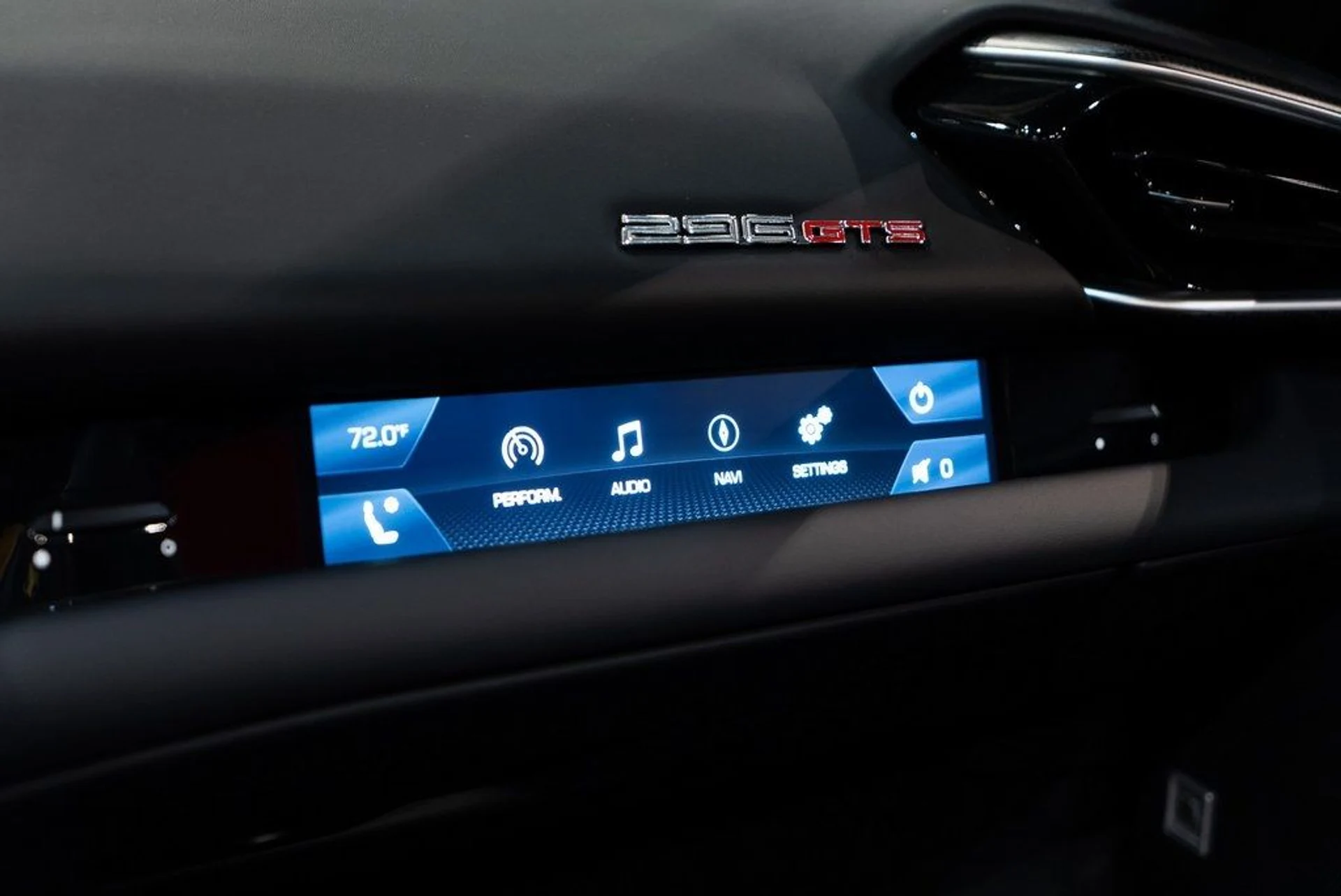 mph032_2903728407_e1c4c0388524554da07dc250fefb1785_b1c56f1b3d