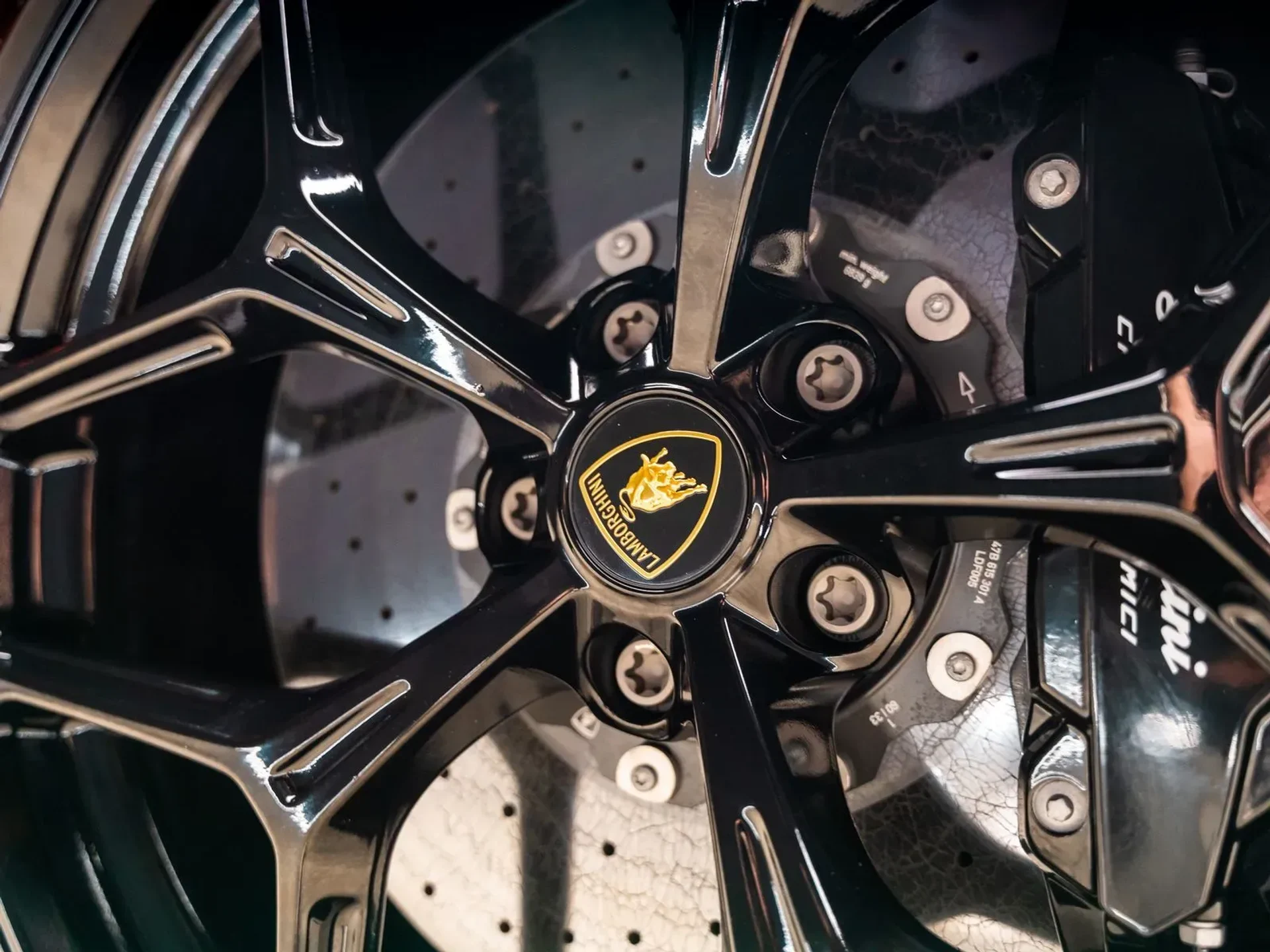 mph032_2915129806_49c007ec_490d_48b1_a3cf_f7c930f5be34_207f09f9f2