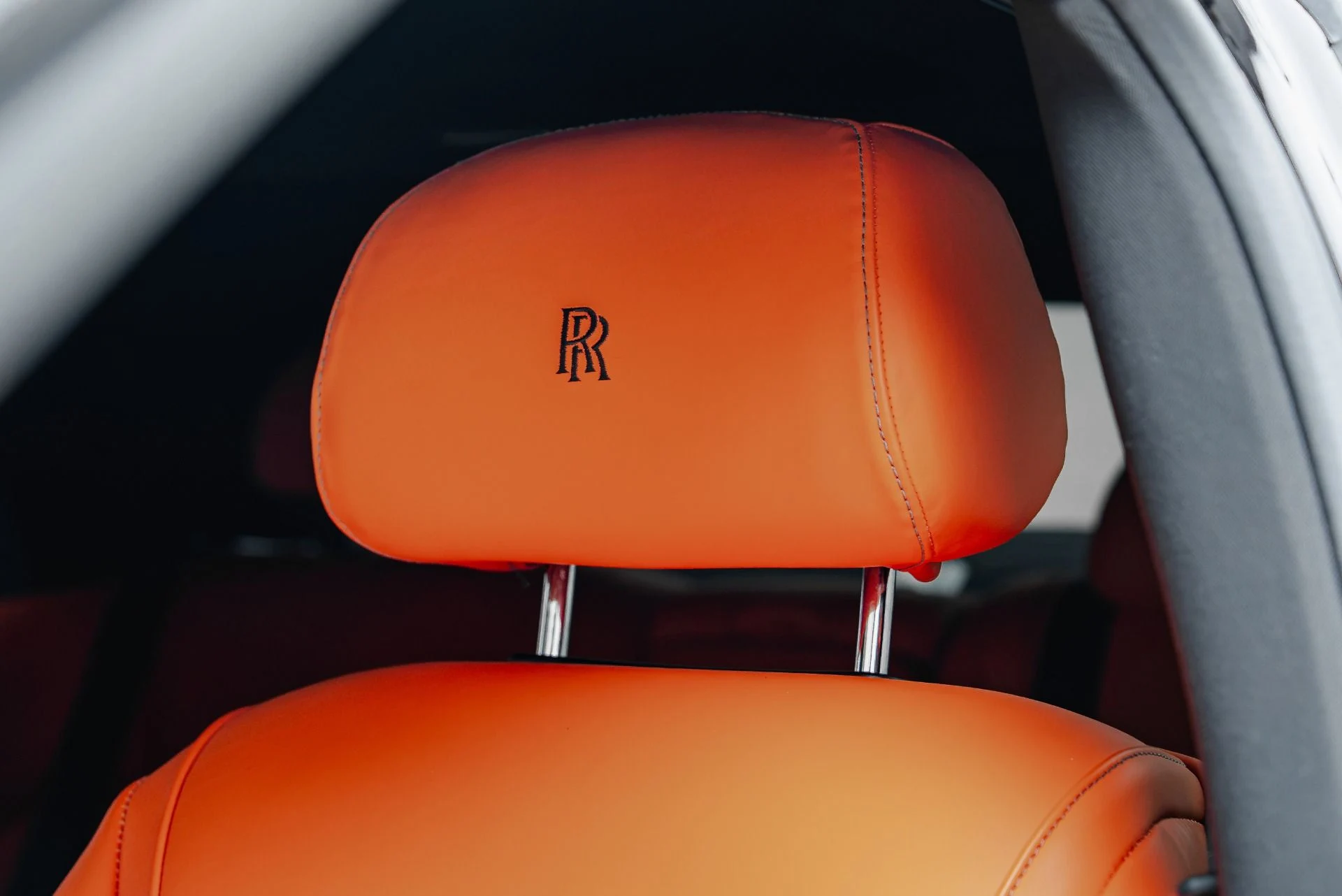 mph032_2920418780_Used_2016_Rolls_Royce_Ghost_1790722806_87e71189fa