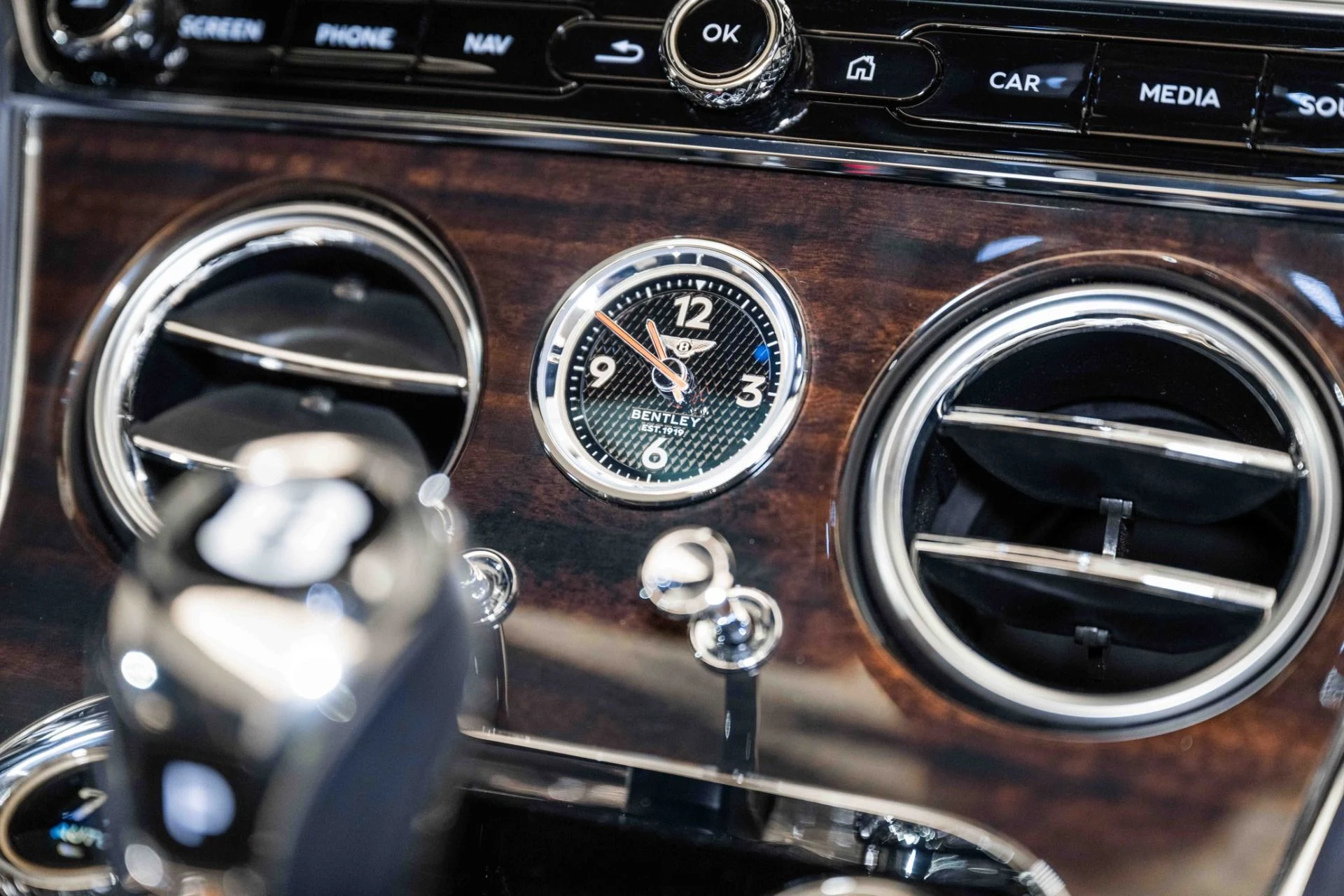 mph032_2924305433_Used_2021_Bentley_Continental_GTC_V8_Convertible_1733325878_9764486b4a