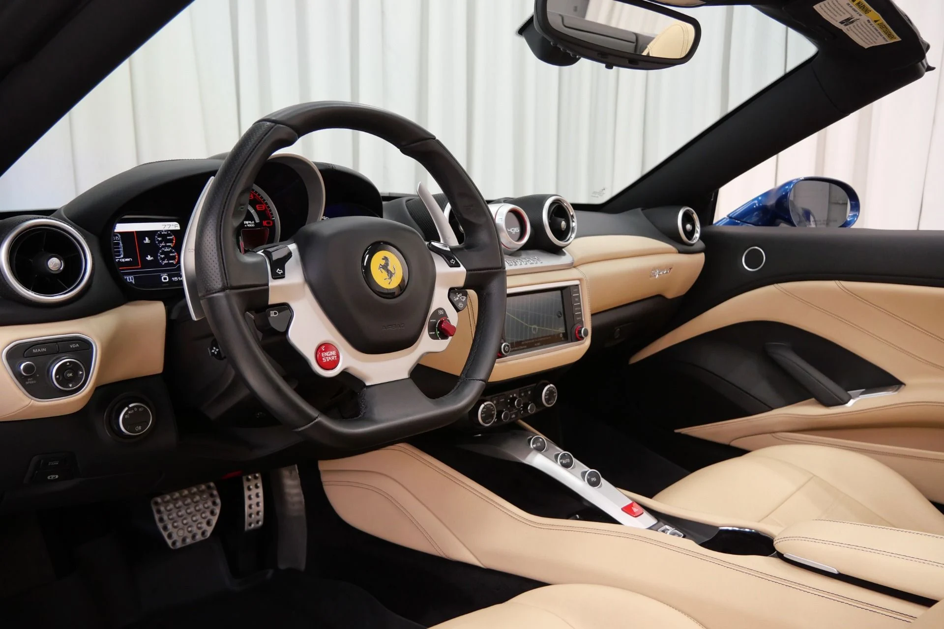 mph032_2924446222_Used_2017_Ferrari_California_T_1759252098_14bc849234