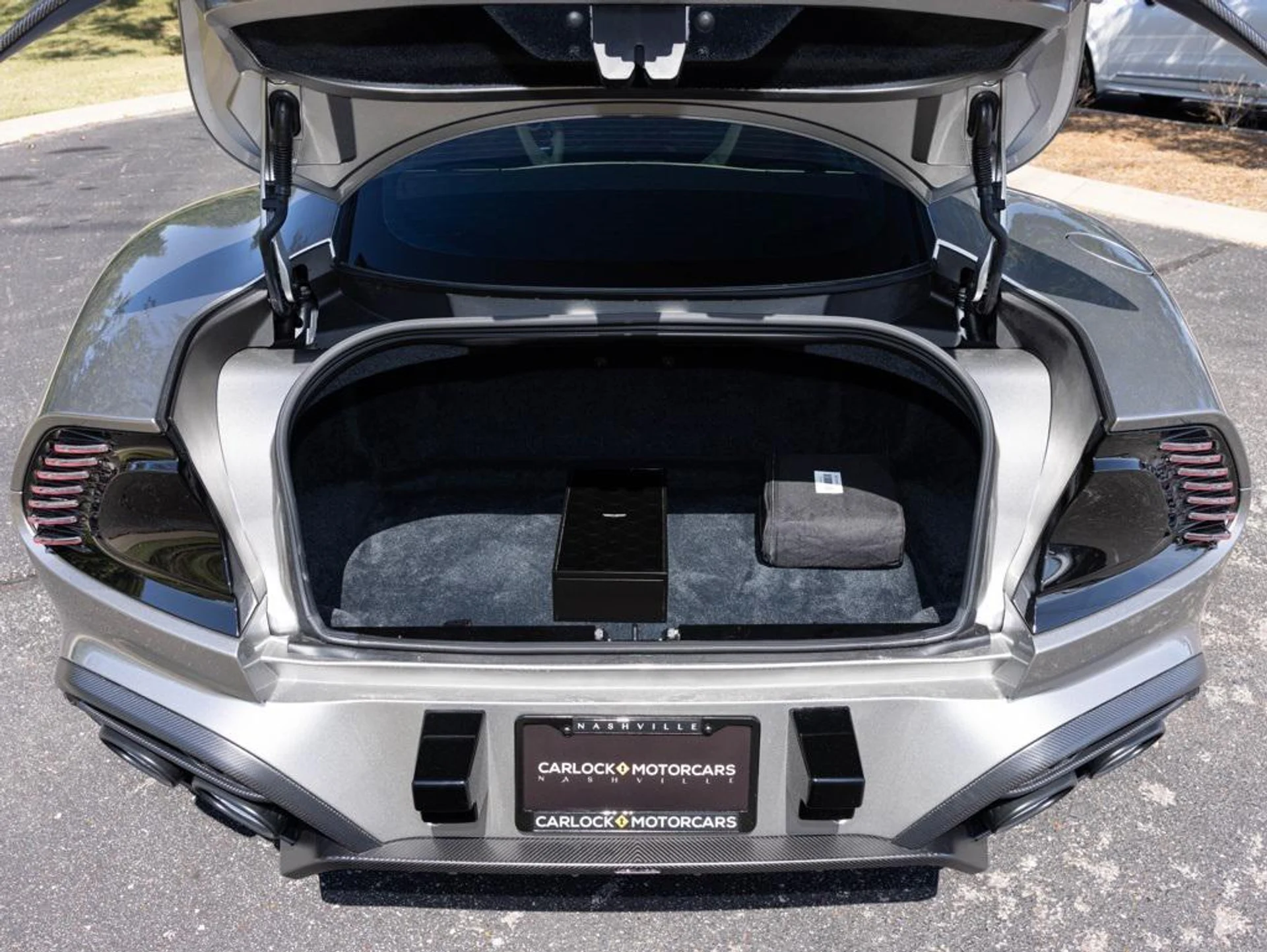 mph032_2933103656_456162572_68c00a71847c7f35d6e673db_a8abacf944