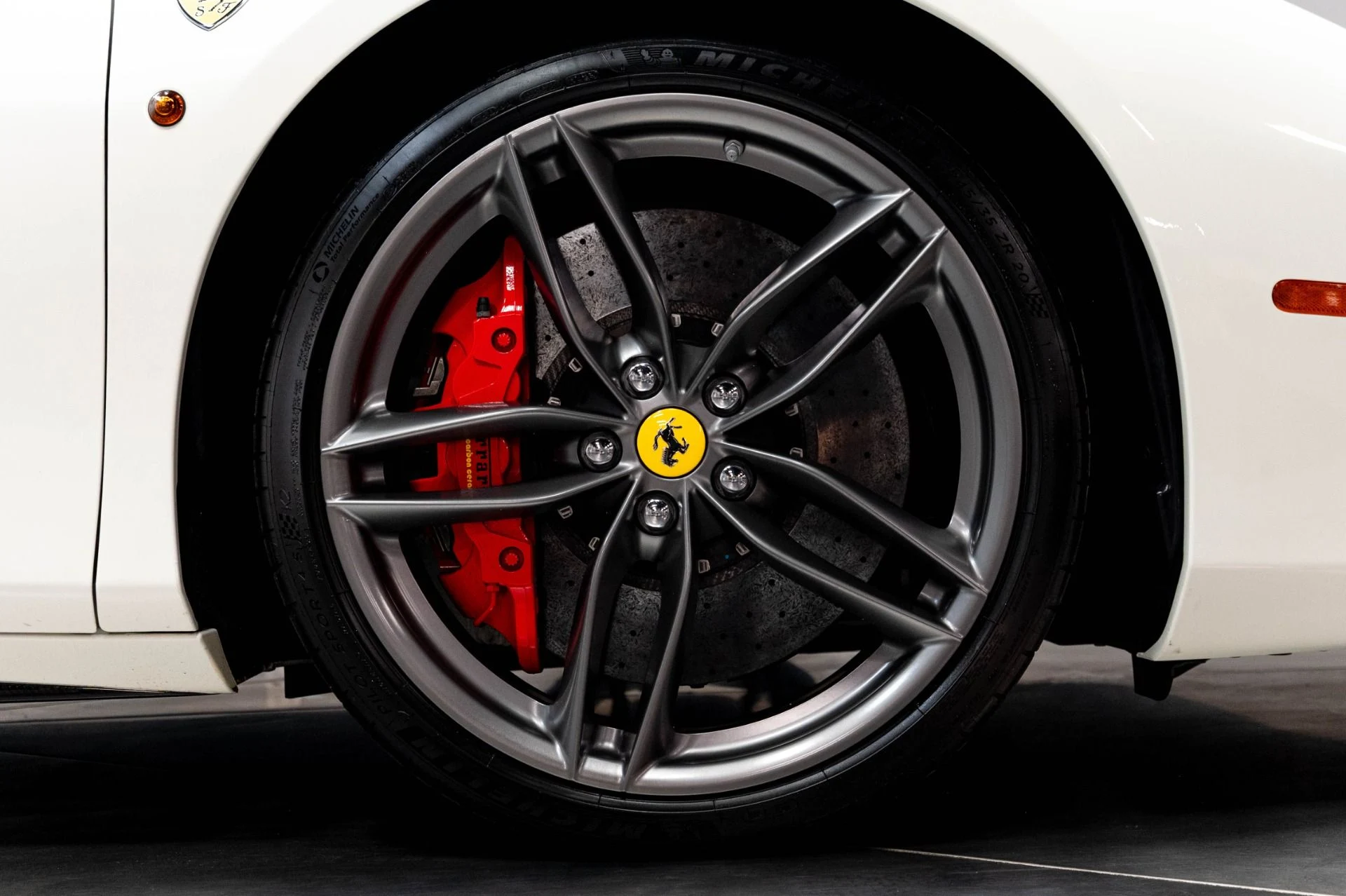 mph032_29431826_Used_2016_Ferrari_488_GTB_1783363377_d666510a7c
