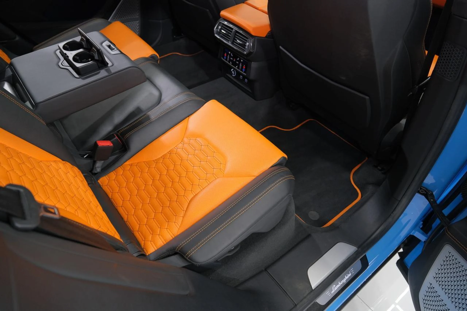 mph032_294788226_687ea2da216307cff6dbfb5076992078_ee798f3677