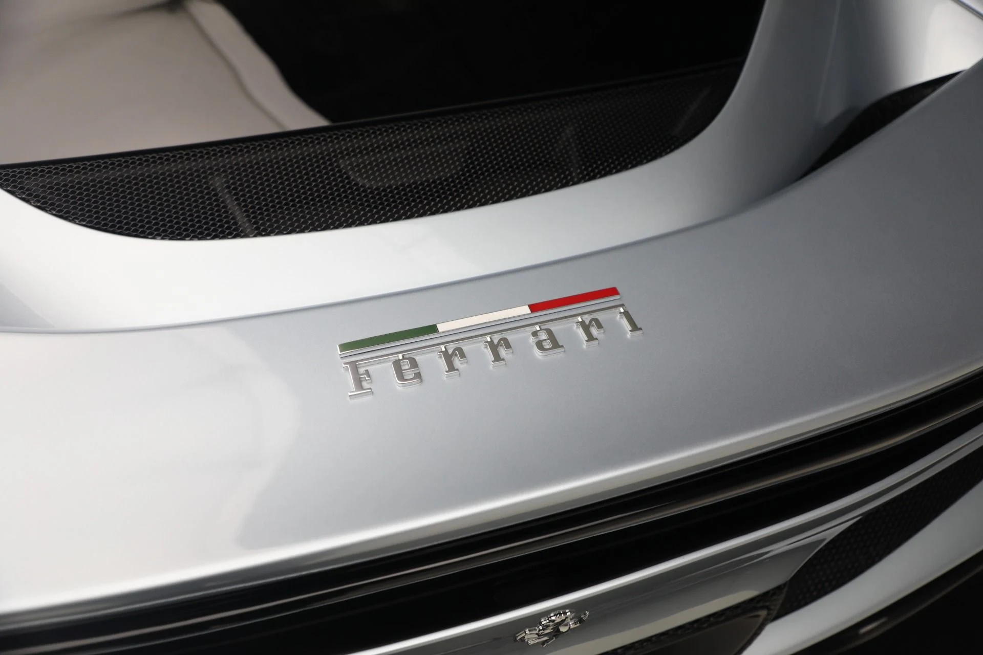 mph032_2948588668_Used_2026_Ferrari_296_GTS_1787677402_2895f27a82