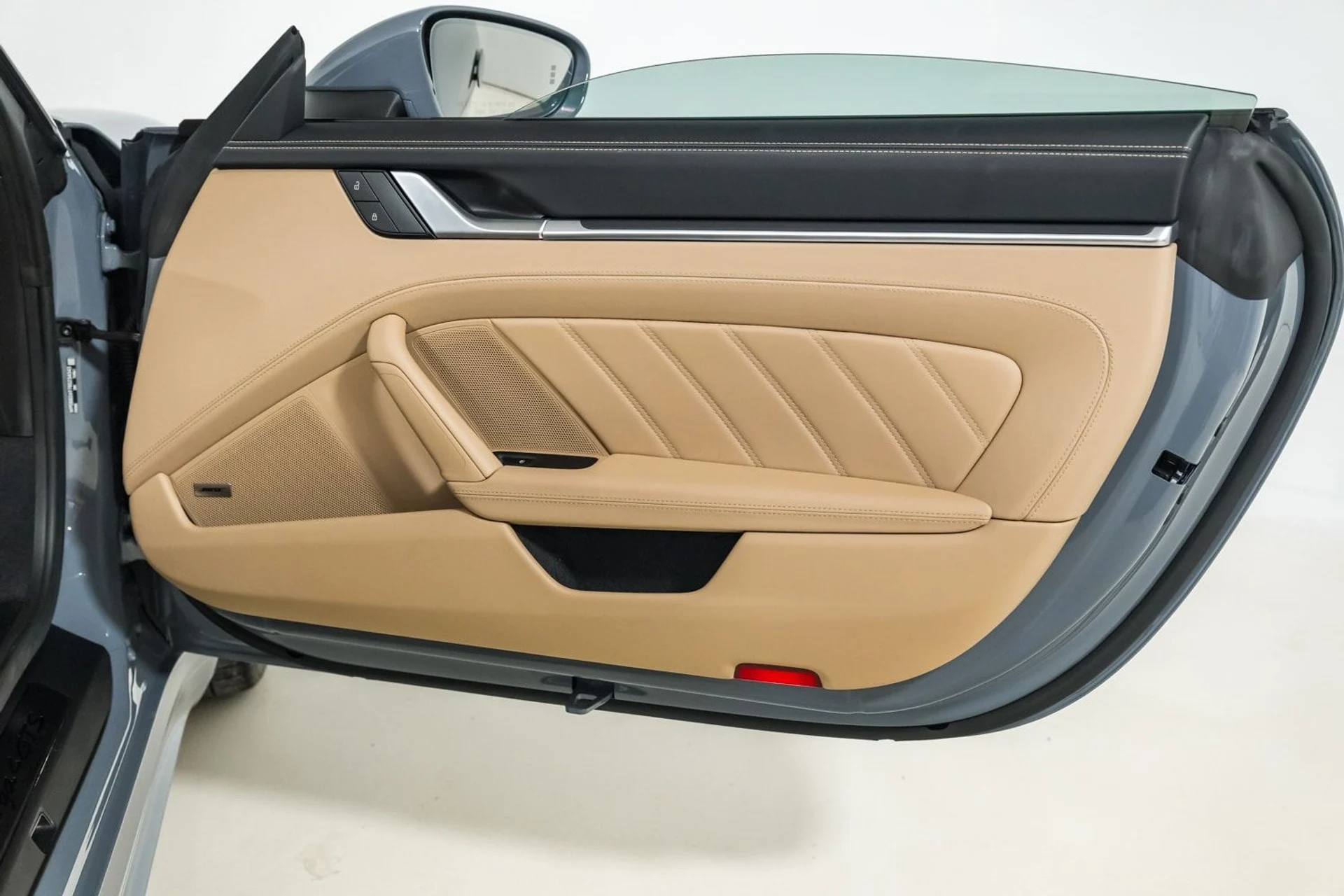 mph032_2953777226_5aeced01ce804c429feeb0eed6b1fcd2_91f1f21dd5